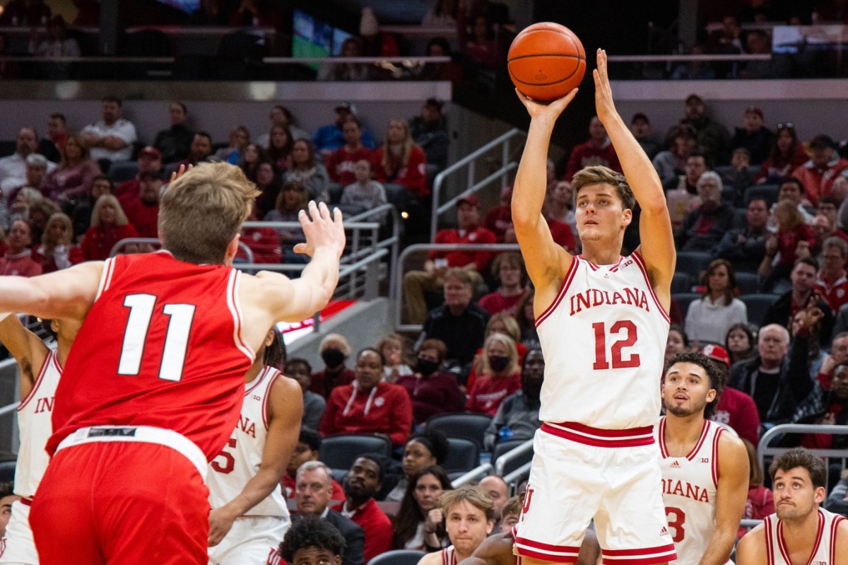 PHOTO GALLERY: Indiana Basketball Clobbers Miami of Ohio in Gainbridge ...