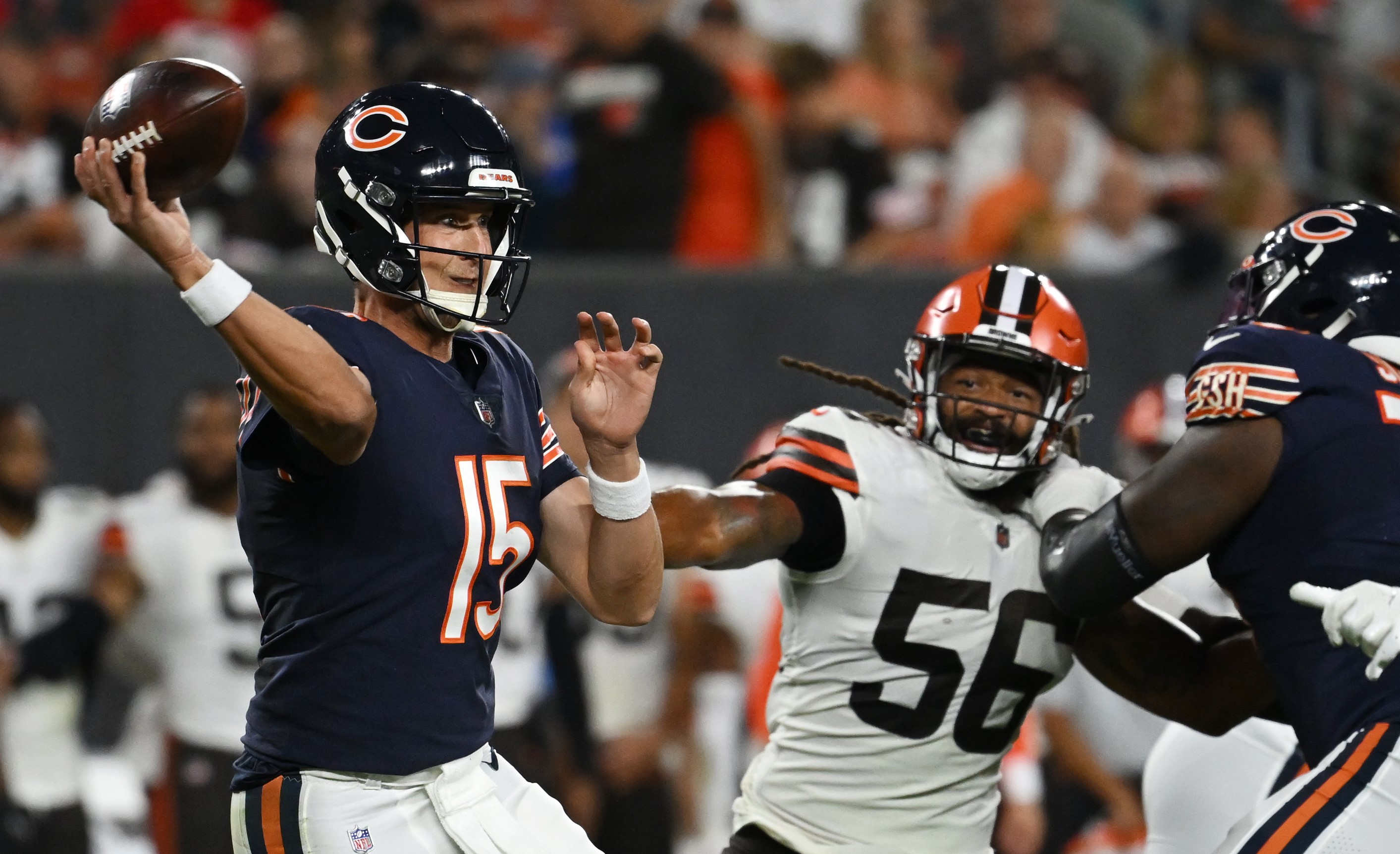 Mitchell Trubisky injury update: Bears QB has dislocated left shoulder,  report says