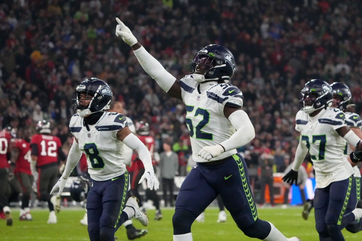 Seattle Seahawks cornerback Tariq Woolen (27) covers a receiver during an  NFL football game against the Las Vegas Raiders, Sunday, Nov. 27, 2022, in  Seattle, WA. The Raiders defeated the Seahawks 40-34. (