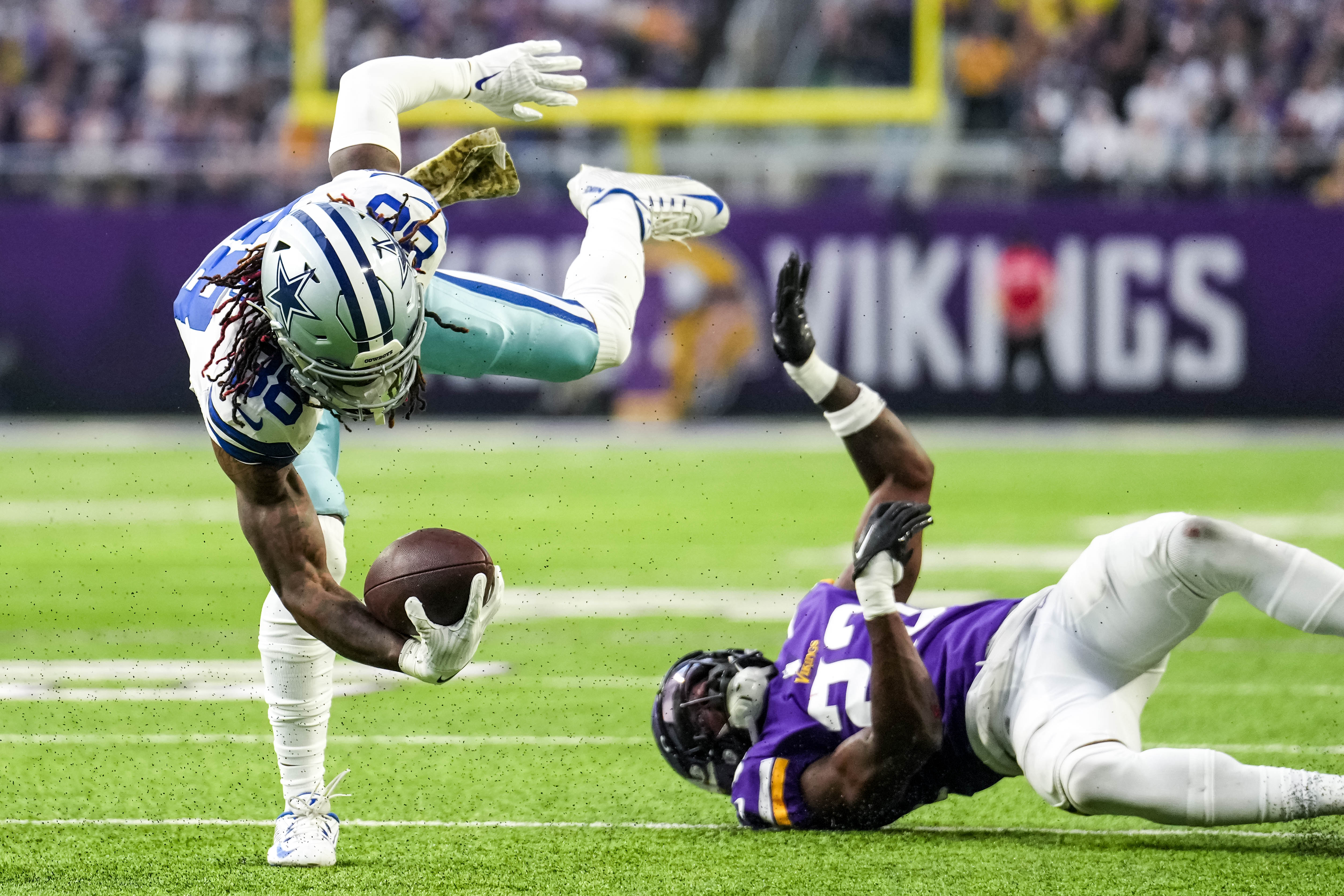 Vikings snap counts vs. Cardinals: Johnny Mundt, Khyiris Tonga step up -  Sports Illustrated Minnesota Vikings News, Analysis and More