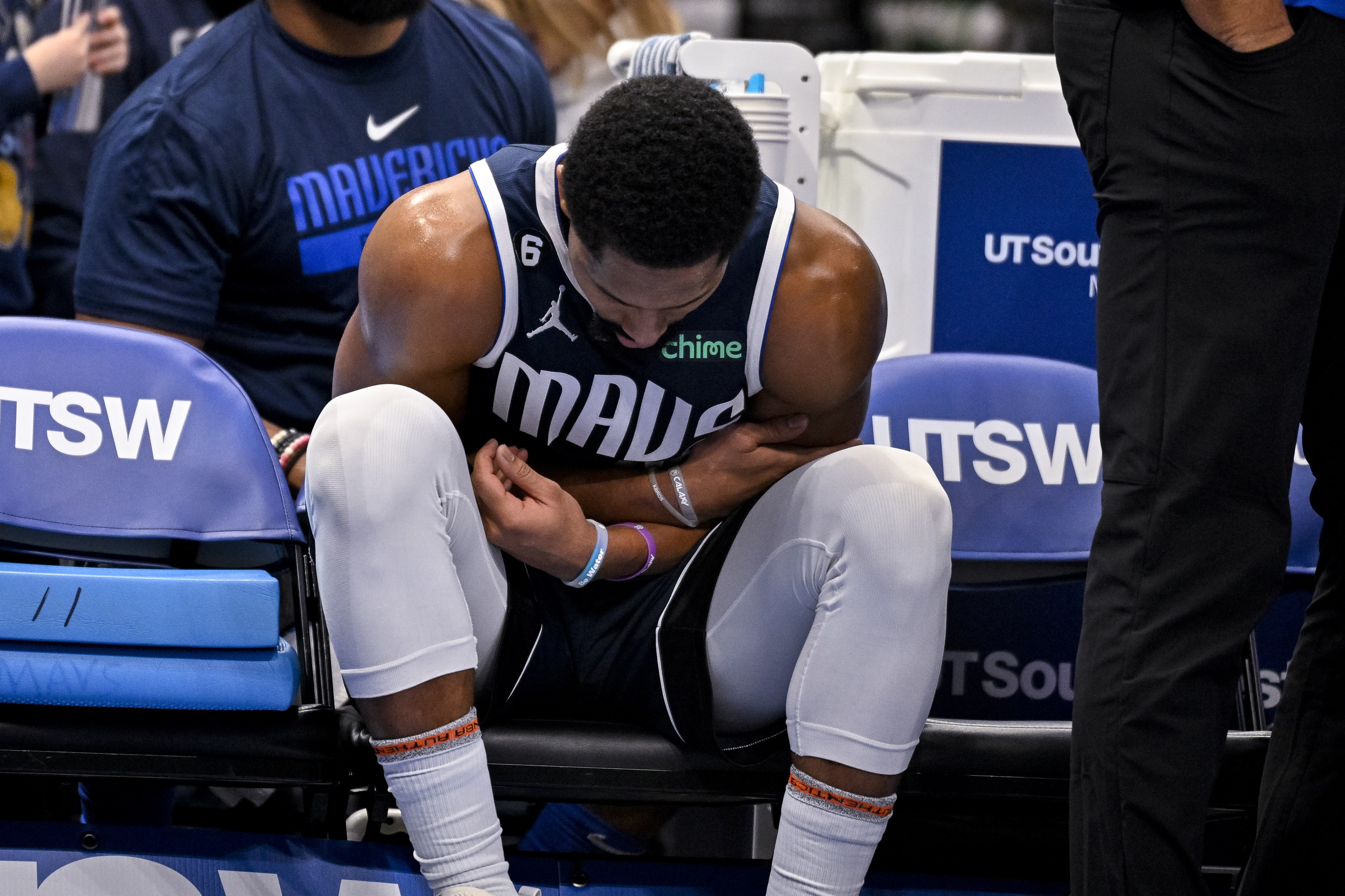 Dallas Mavs Injury Updates: Will Spencer Dinwiddie, Maxi Kleber Play Vs ...