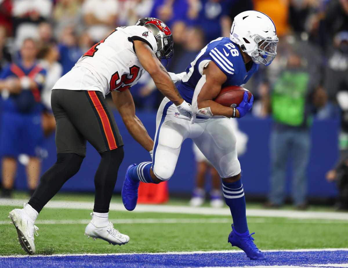 Indianapolis Colts to Don Special Uniforms vs. Pittsburgh Steelers