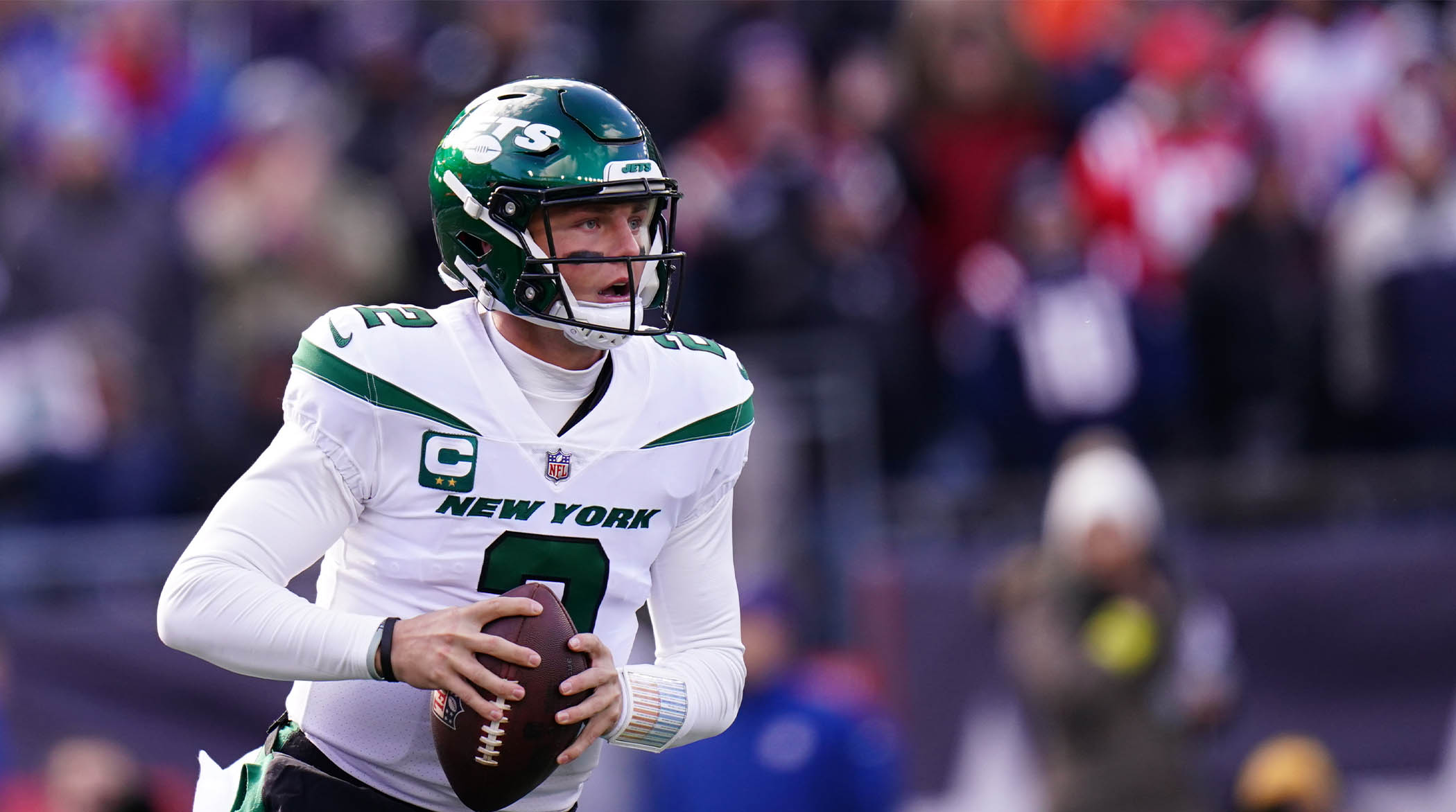 Jets had to bench quarterback Zach Wilson - Sports Illustrated