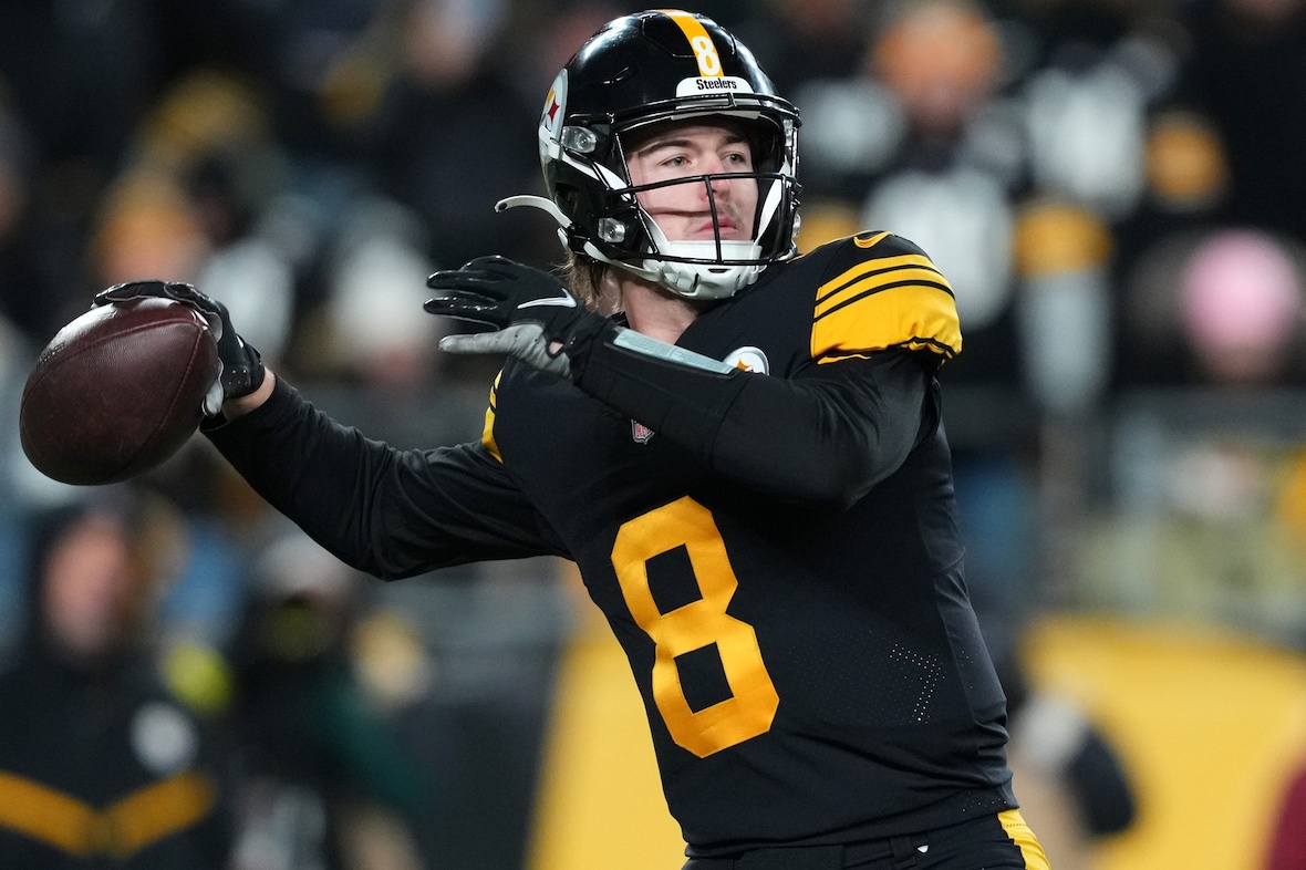 Checking In on Pittsburgh Steelers QB Kenny Pickett Sports