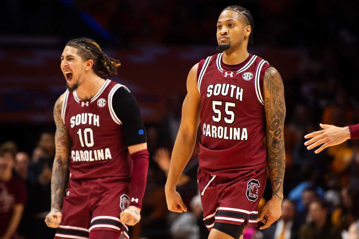 Myles Stute celebrating after a made three from teammate Ta'Lon Cooper (30th Jan., 2024)