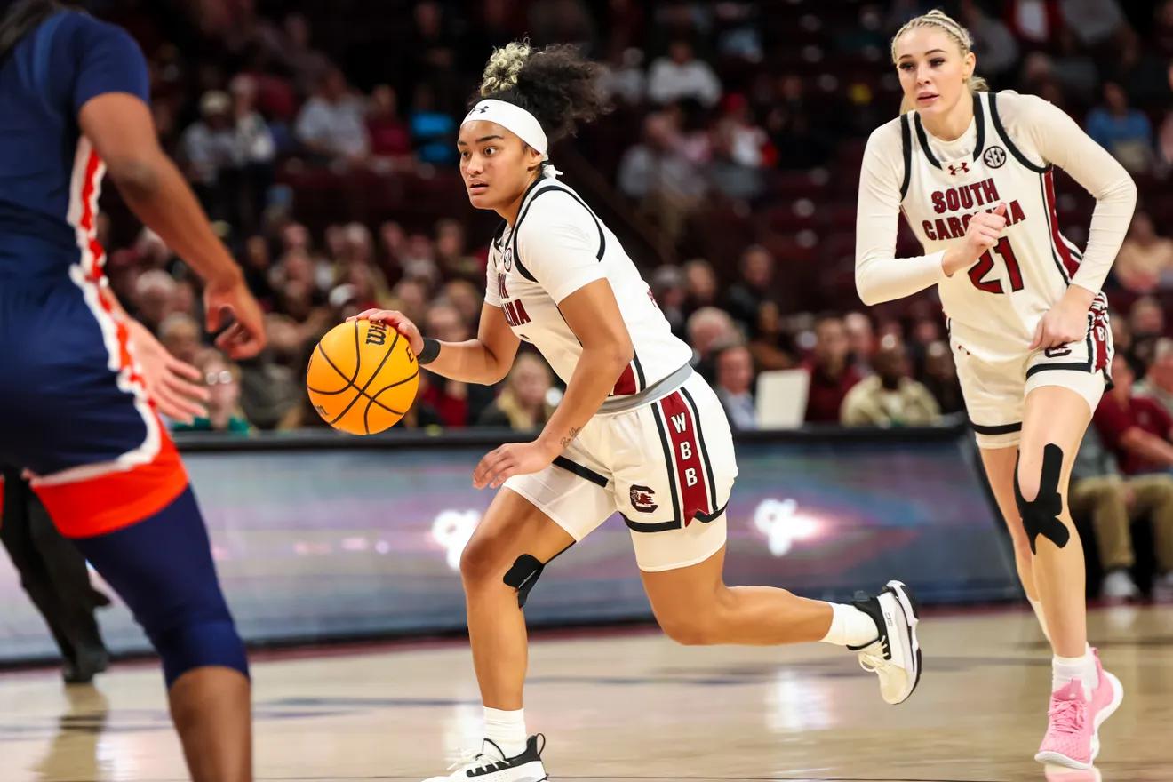 South Carolina Gamecocks guard Te-Hina Paopao (0) drives against the Morgan State Bears in the first half (6th Dec., 2023)