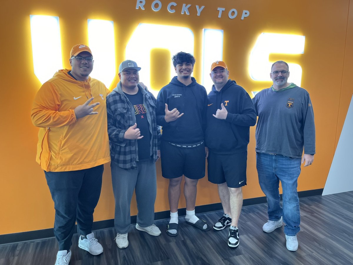 Antoni Kade Ogumoro Recaps Visit With Tennessee Football - Sports ...