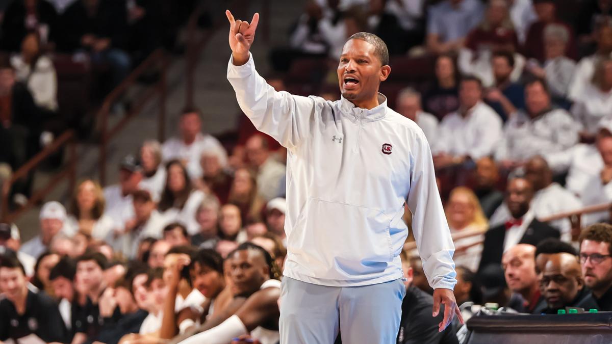 South Carolina Gamecocks head coach Lamont Paris directs his team.