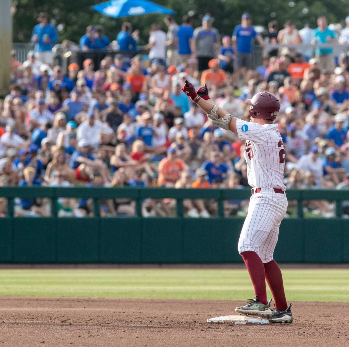 Ethan Petry with a double in Game 2 of the NCAA Super Regional in Gainesville against Florida (12th June, 2023)