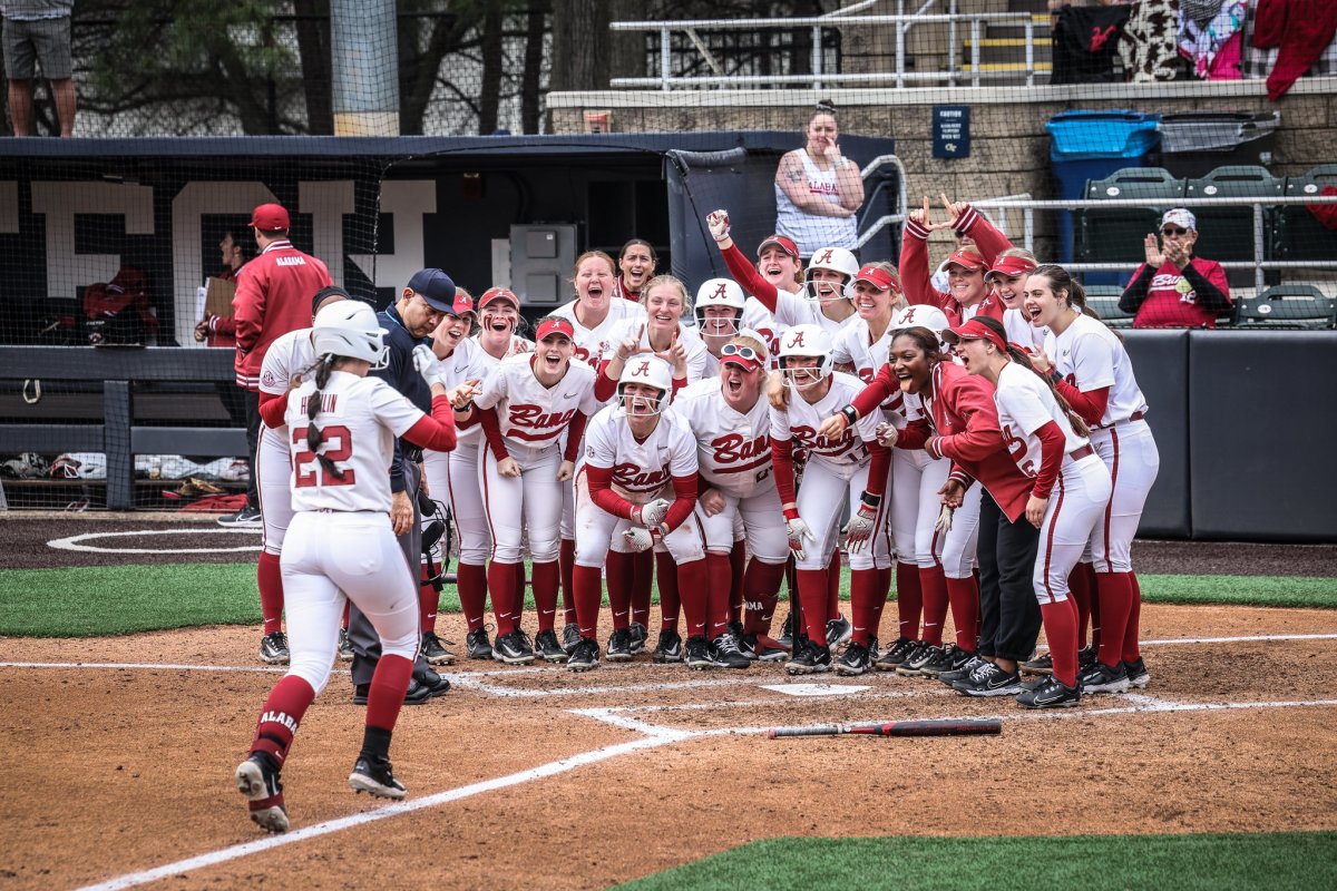 Alabama Softball Bats Come Alive in Run-Rule Shutout over Longwood ...