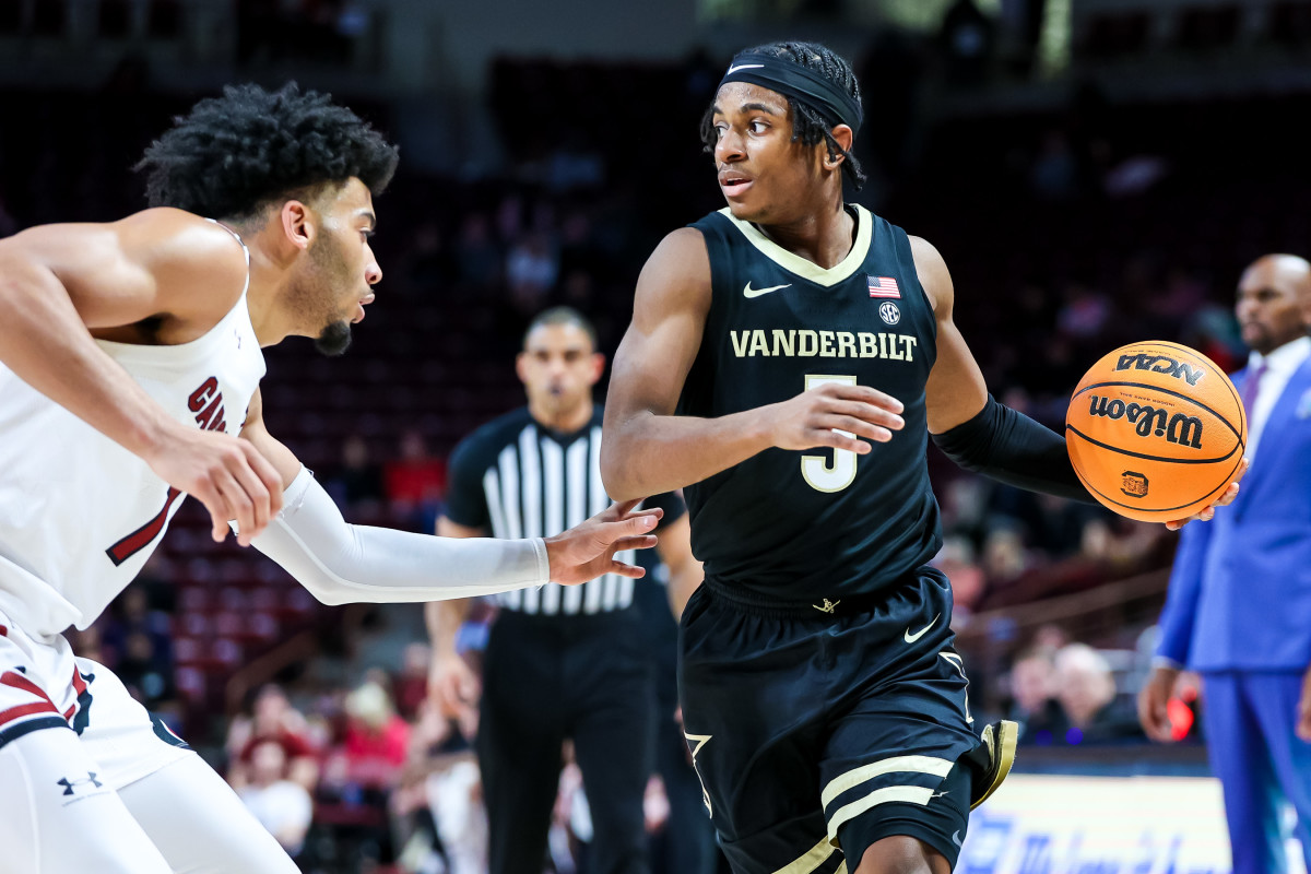 South Carolina's Men's Basketball Team Set To Do Battle With Vanderbilt 