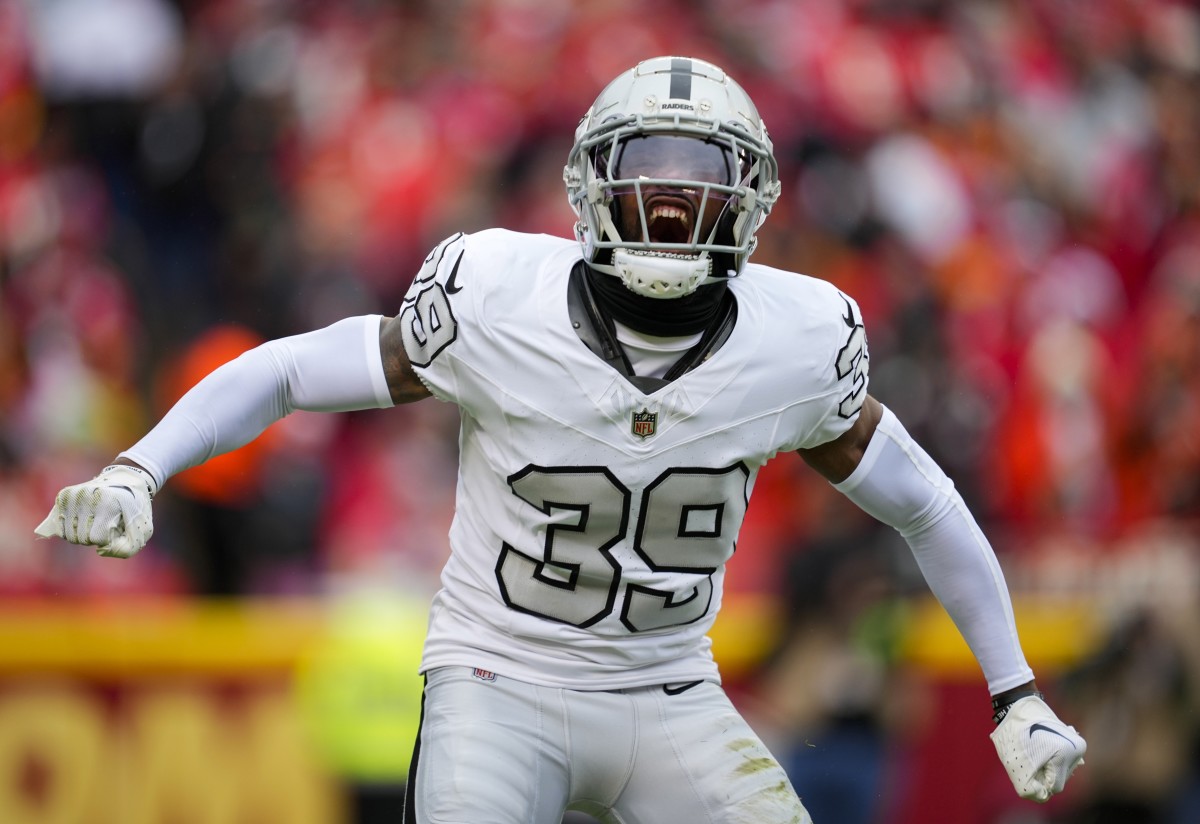 Las Vegas Raiders cornerback Nate Hobbs recently spoke about the importance of mental health.