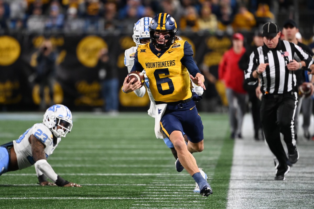 Garrett Greene Recognized in Top 10 Returning QBs in College Football ...