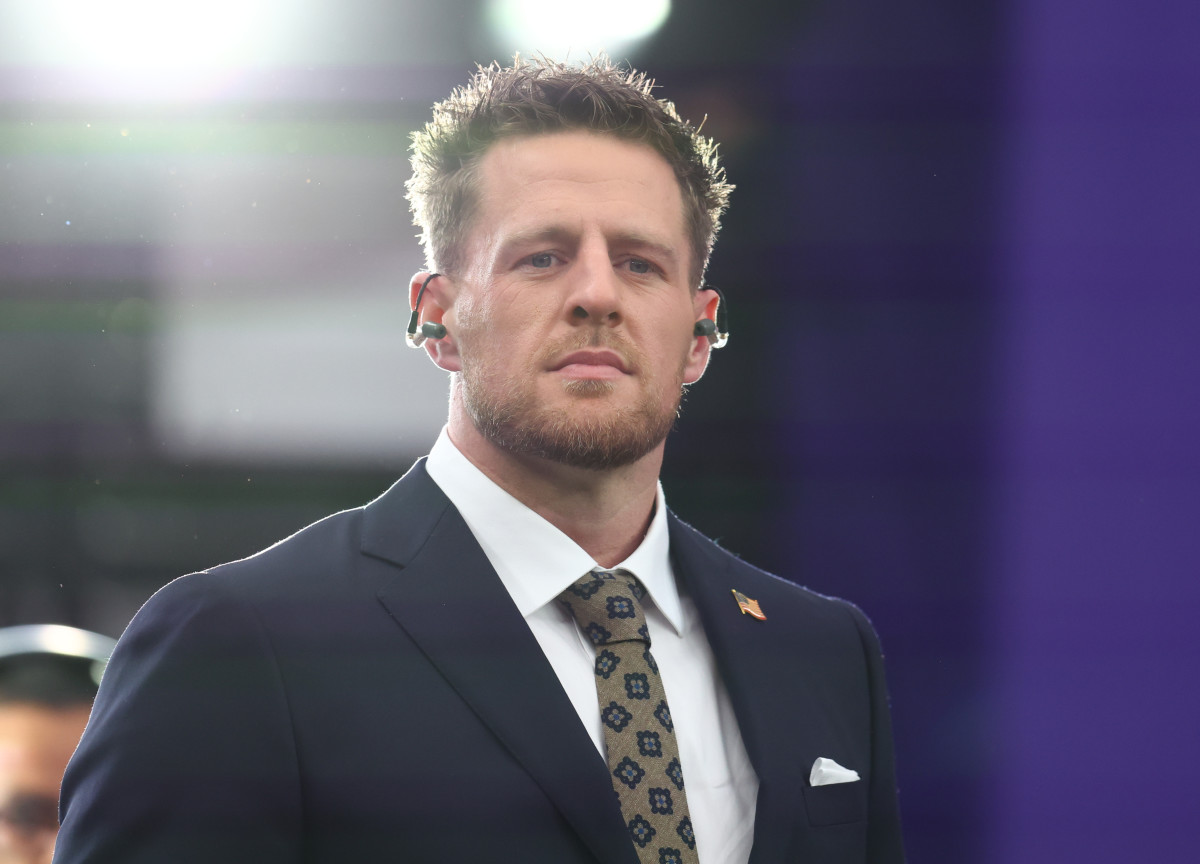 I Really Dont Care Houston Texans Legend Jj Watt Embracing Viral Haircut Despite