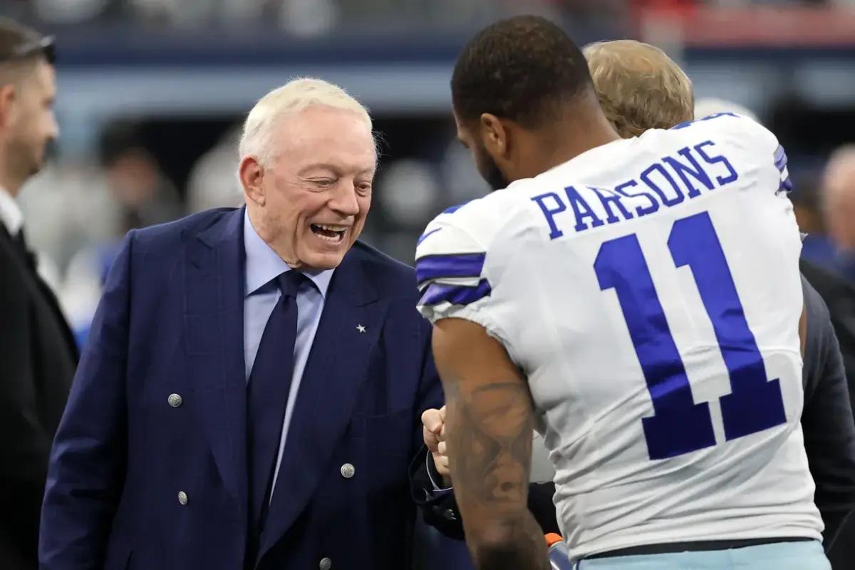 Super Bowl Secrets!' Dallas Cowboys' Jerry Jones Consults Micah Parsons on  Roster Moves - FanNation Dallas Cowboys News, Analysis and More