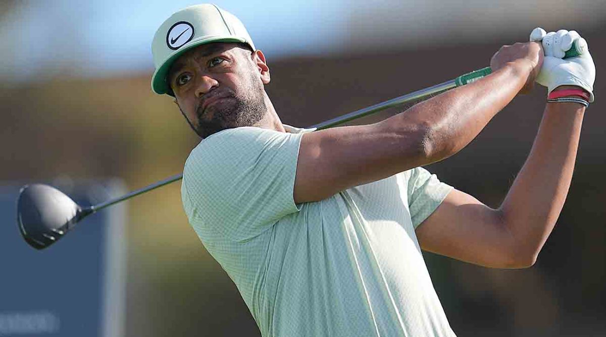 Tony Finau hits his tee shot on the 14th hole during the final round of the Farmers Insurance Open at Torrey Pines Municipal Golf Course.