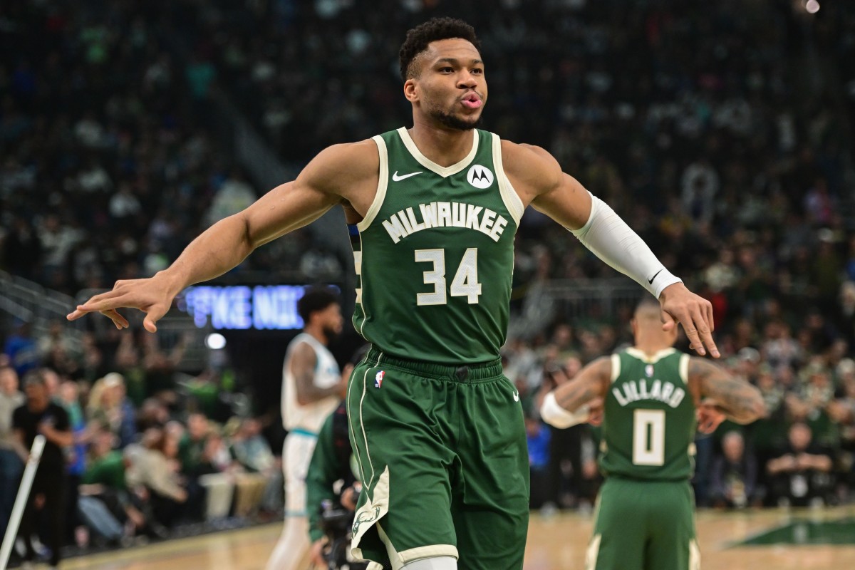 Giannis Antetokounmpo's Current Injury Status For Bucks-Hornets Game ...