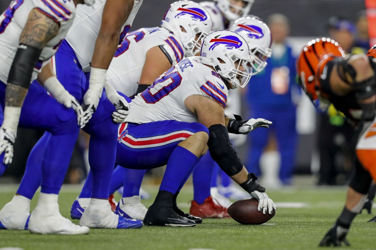 Report: Ex-Buffalo Bills Center Mitch Morse to Visit With Jacksonville ...