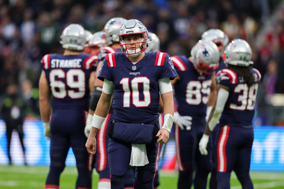 Report: Jacksonville Jaguars Had 'Only' Offer For New England Patriots ...