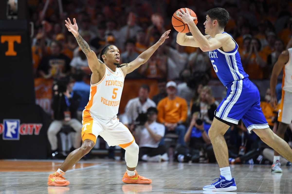 Zakai Zeigler Wins SEC DPOTY For Tennessee Basketball - Sports ...