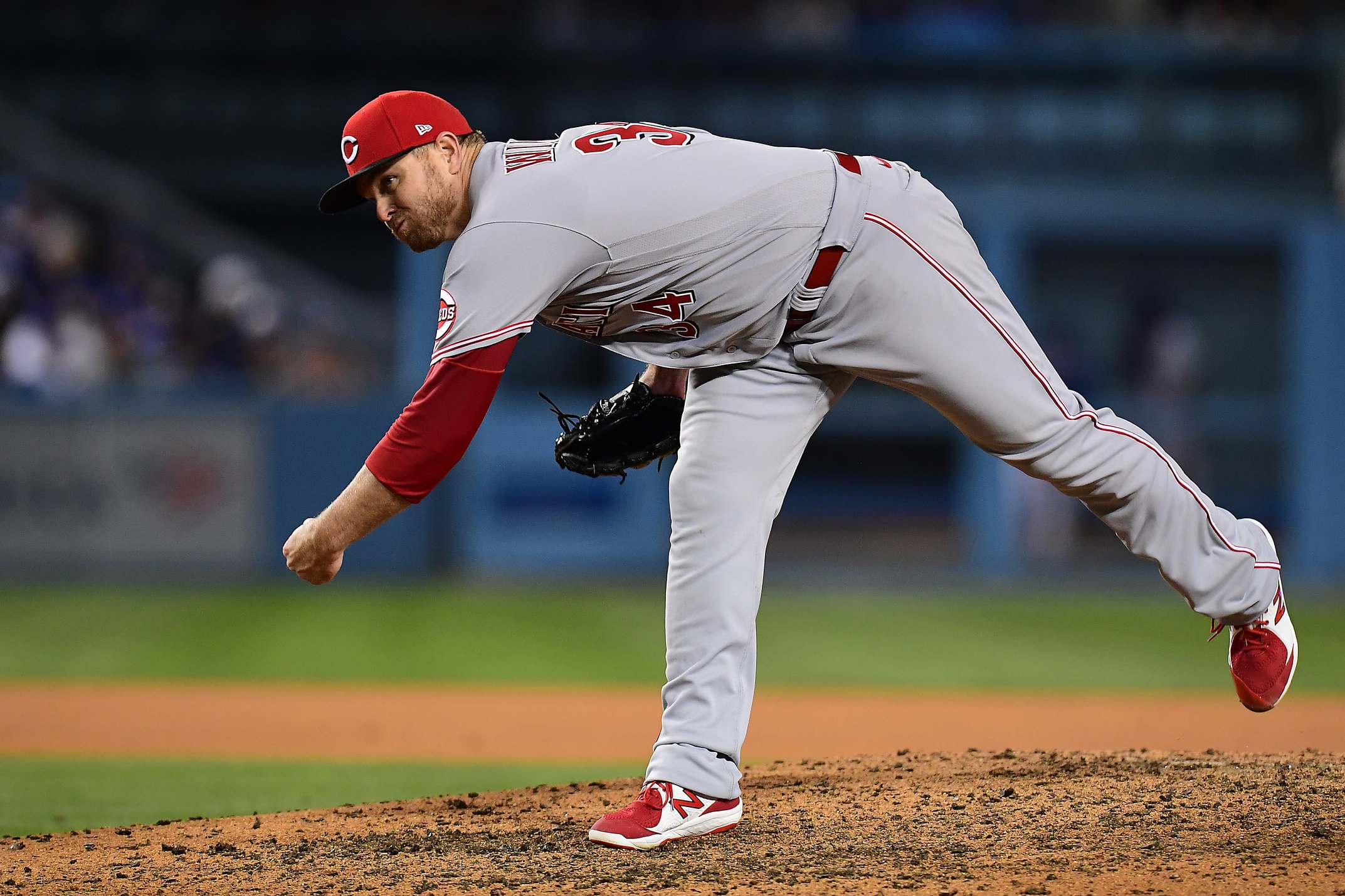 Cincinnati Reds Sign Left Handed Reliever Justin Wilson - Sports ...