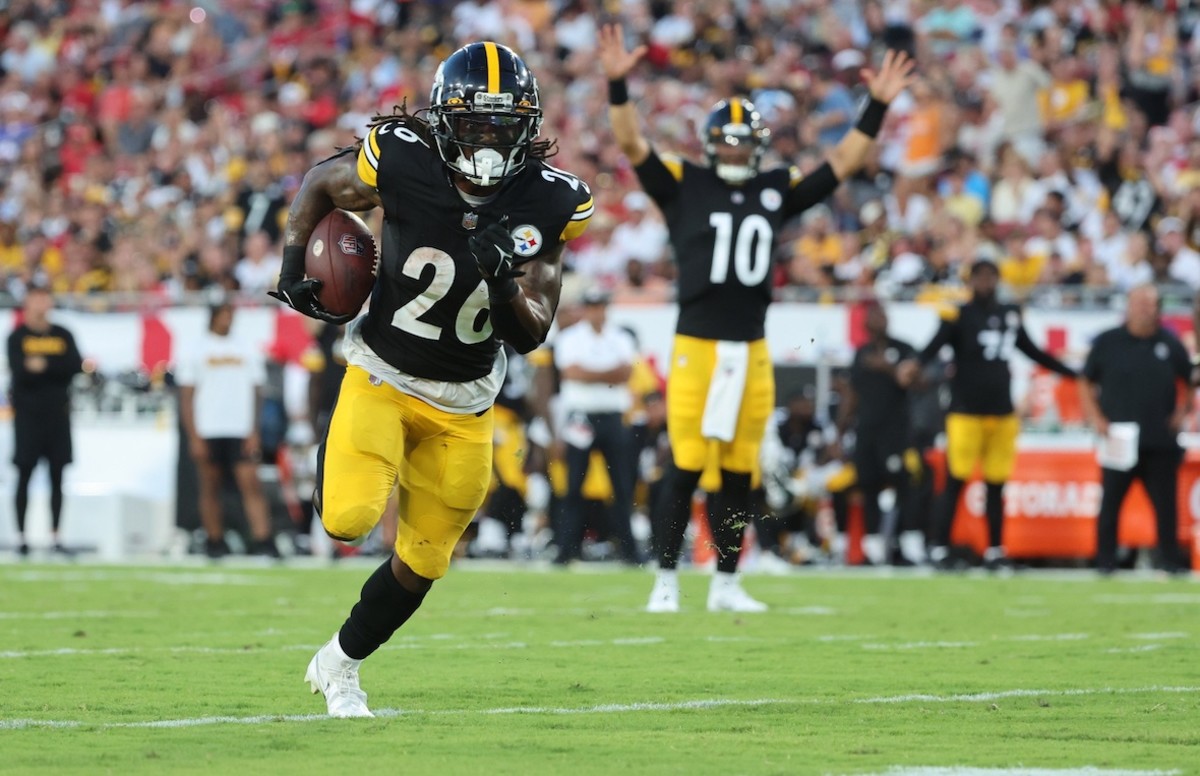 Kenny Pickett starts strong as Steelers open preseason with win at Tampa  Bay