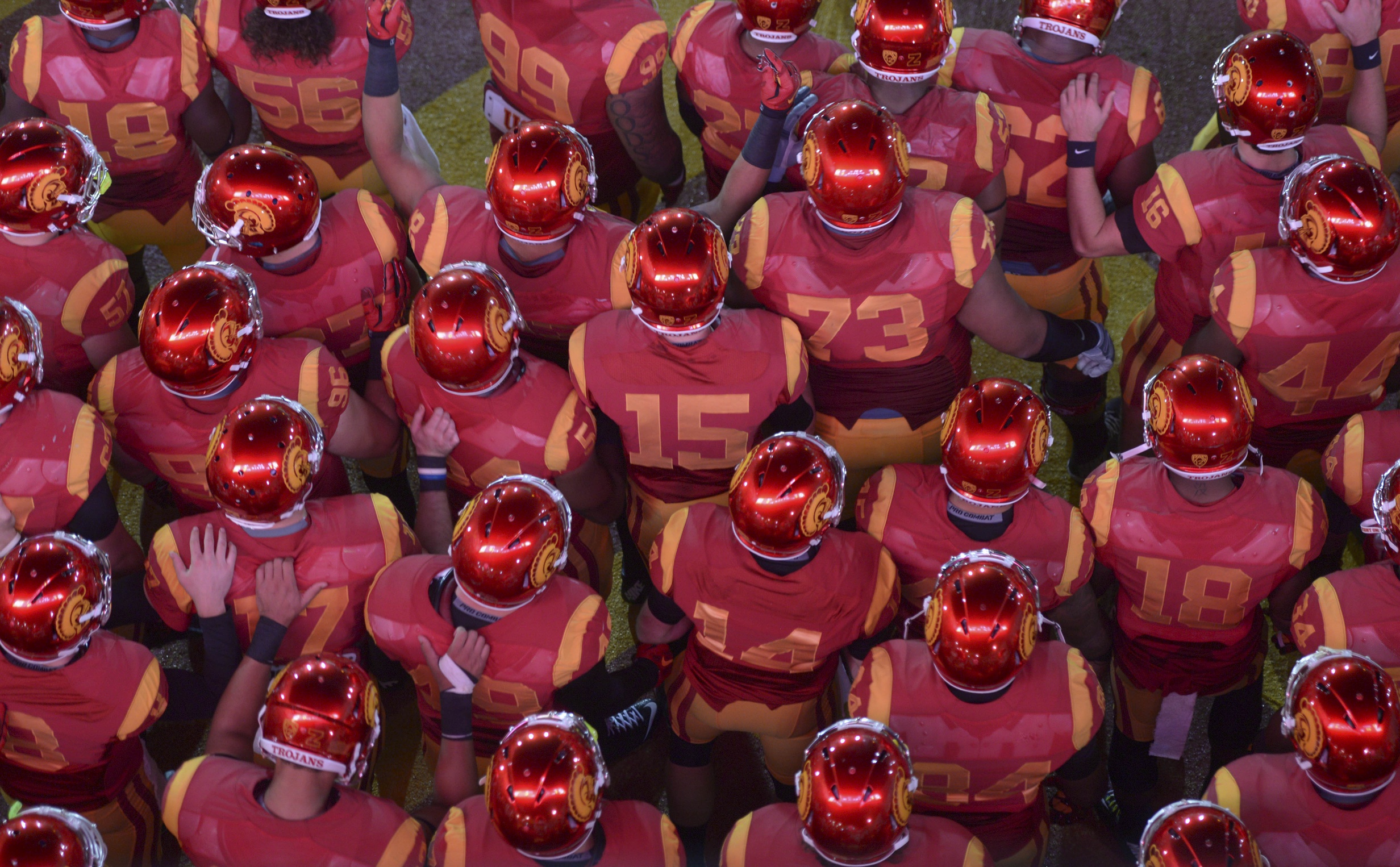 USC's Offer Takes 2025 Defensive Lineman by Surprise Sports