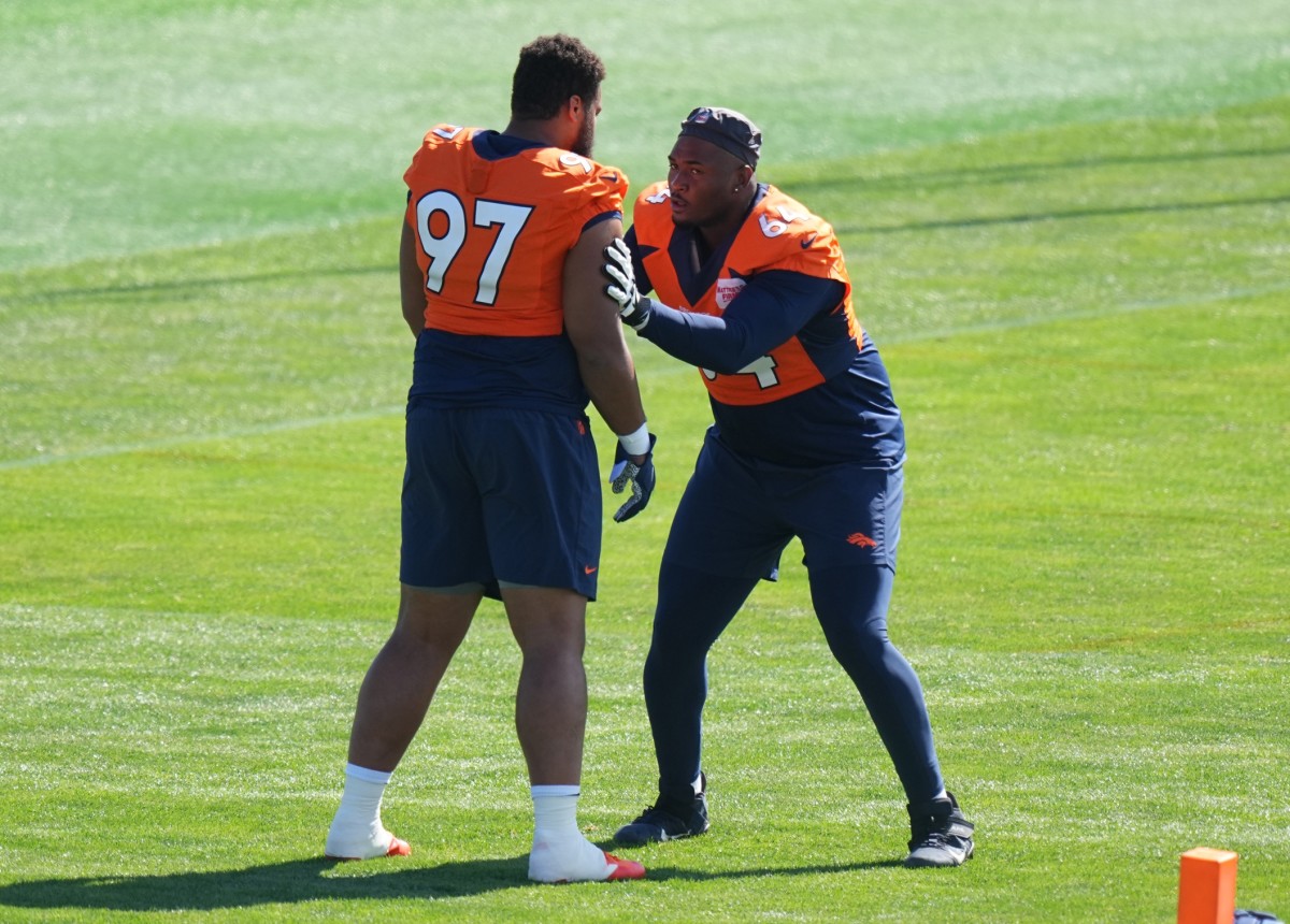 August 31, 2017: Denver Broncos defensive back Dymonte Thomas (35) with a  ball carry during the second quarter of an NFL preseason matchup between  the Arizona Cardinals and the Denver Broncos at