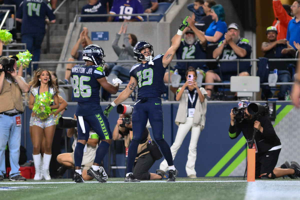 Seattle Seahawks News 8/7: Jake Bobo making a good impression