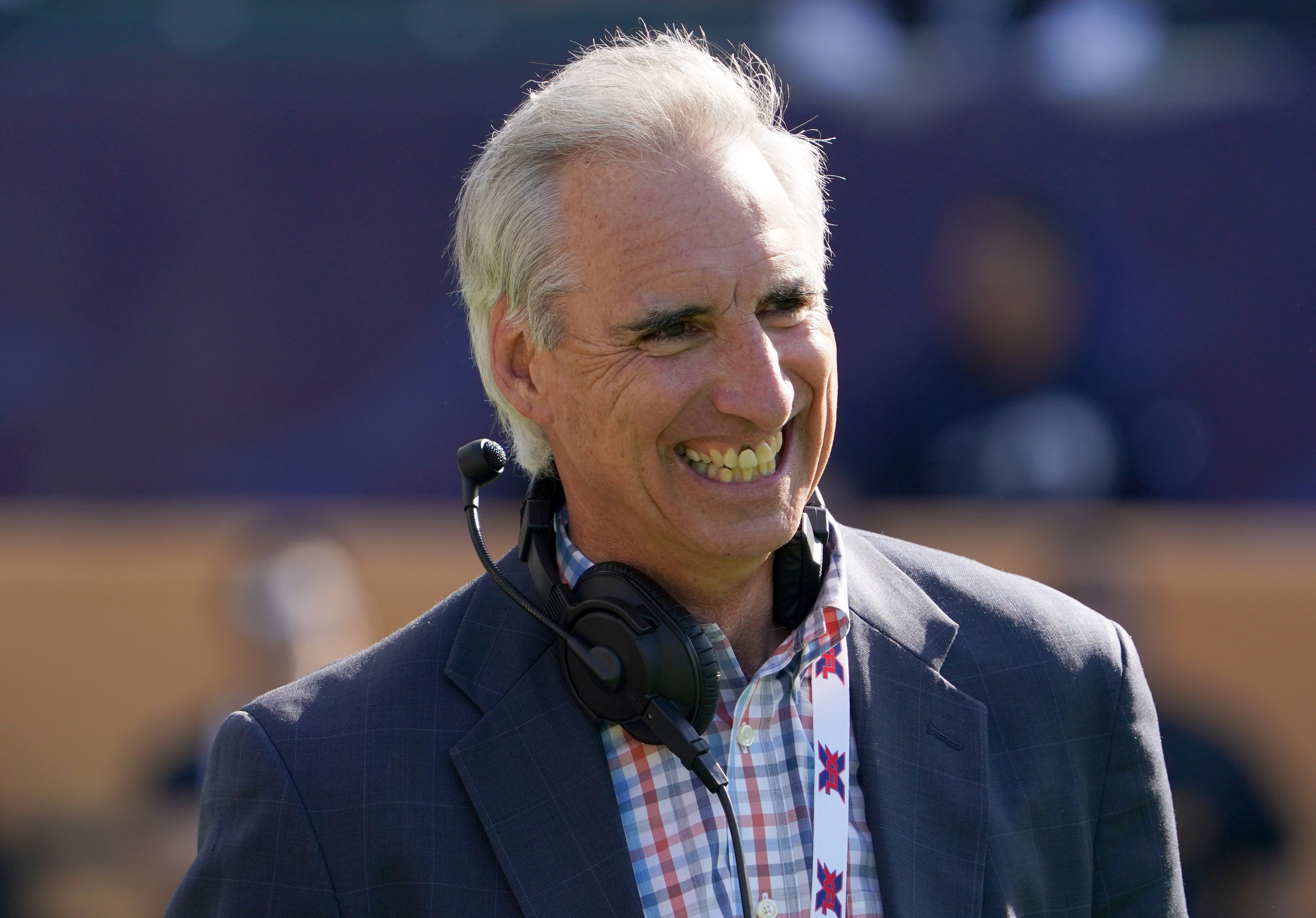 Pac 12 Reportedly Adds Oliver Luck As A Consultant Sports Illustrated