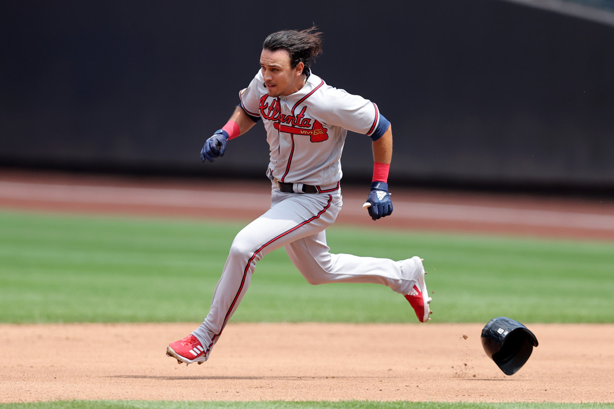 Mets drop both games of doubleheader to powerhouse Braves