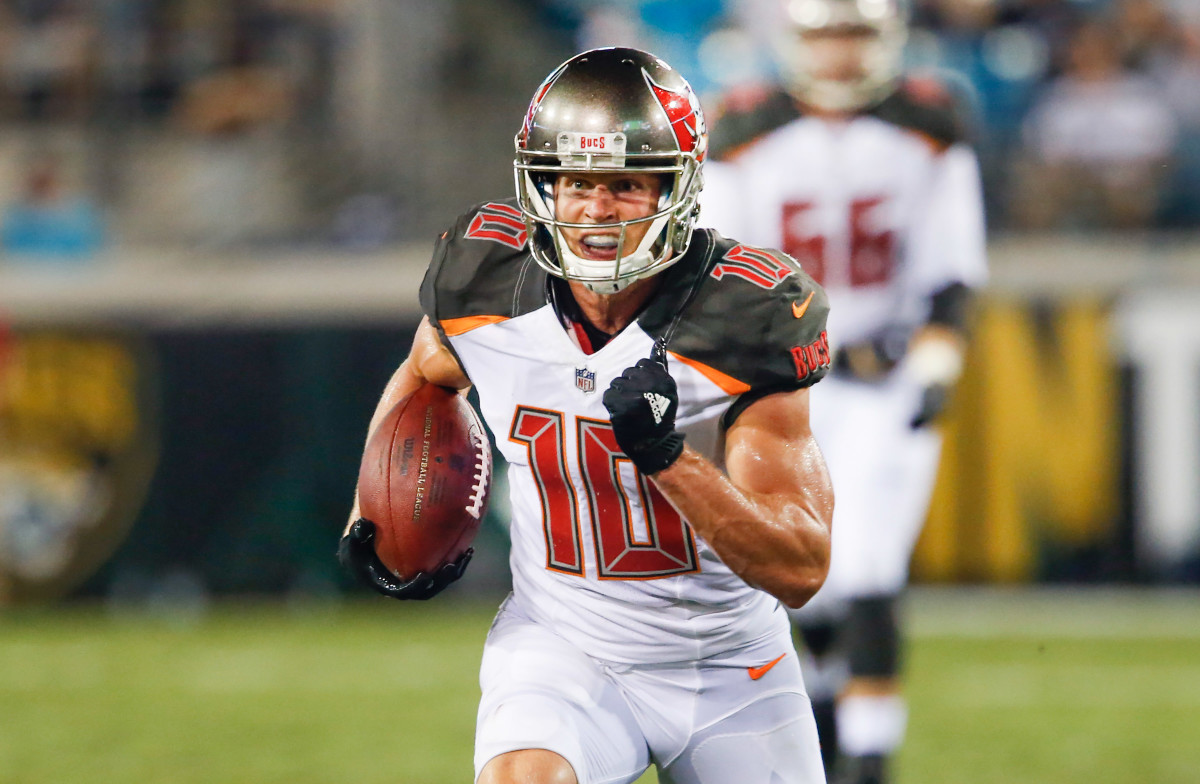 Former Buccaneers Wide Receiver Signs With Houston Texans - Tampa Bay ...