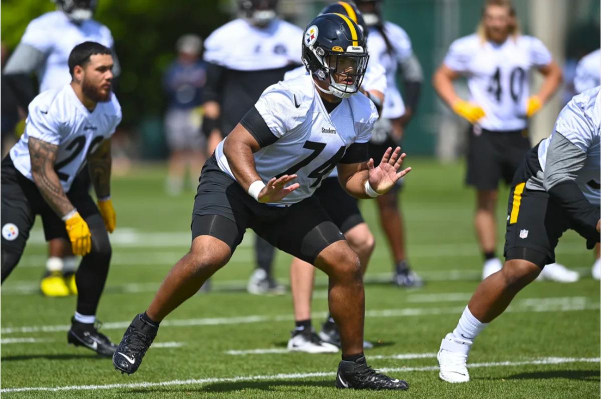 Pittsburgh Steelers Rookie Doing Whatever It Takes to Make Roster ...