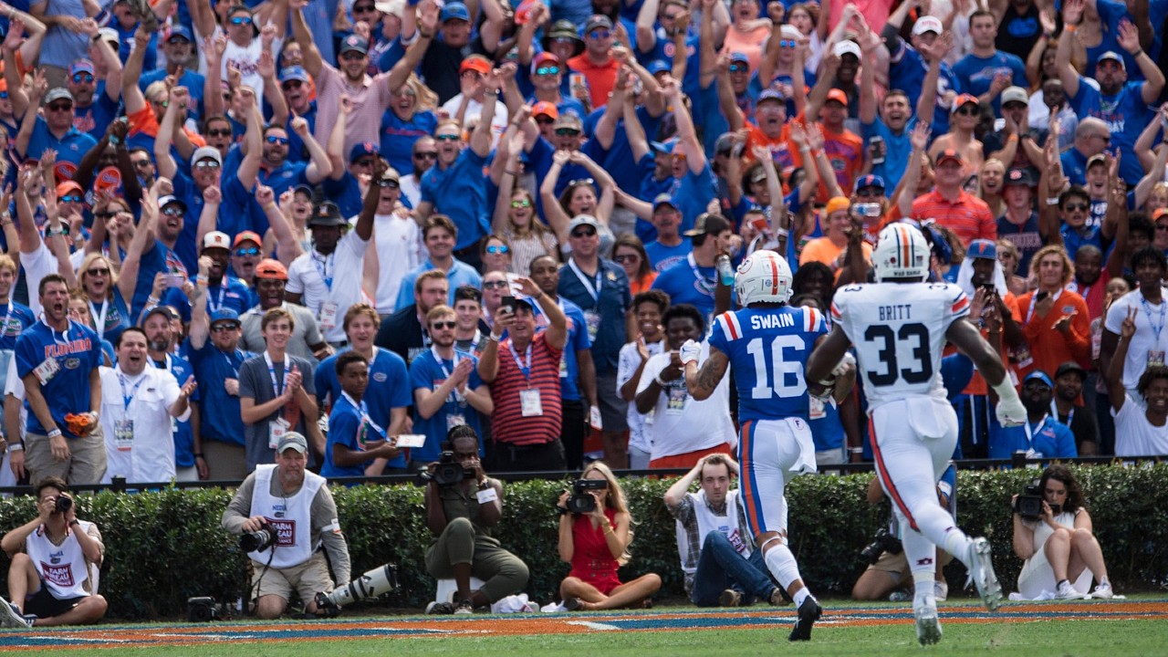 Dolphins sign former Gators receiver to practice squad