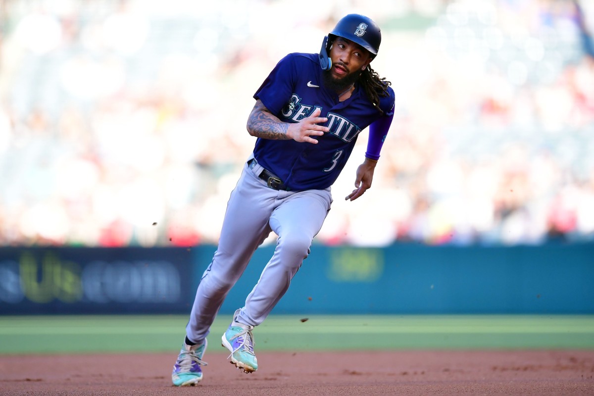 J.P. Crawford Injury Update: Health status of Mariners shortstop knocked  out of action