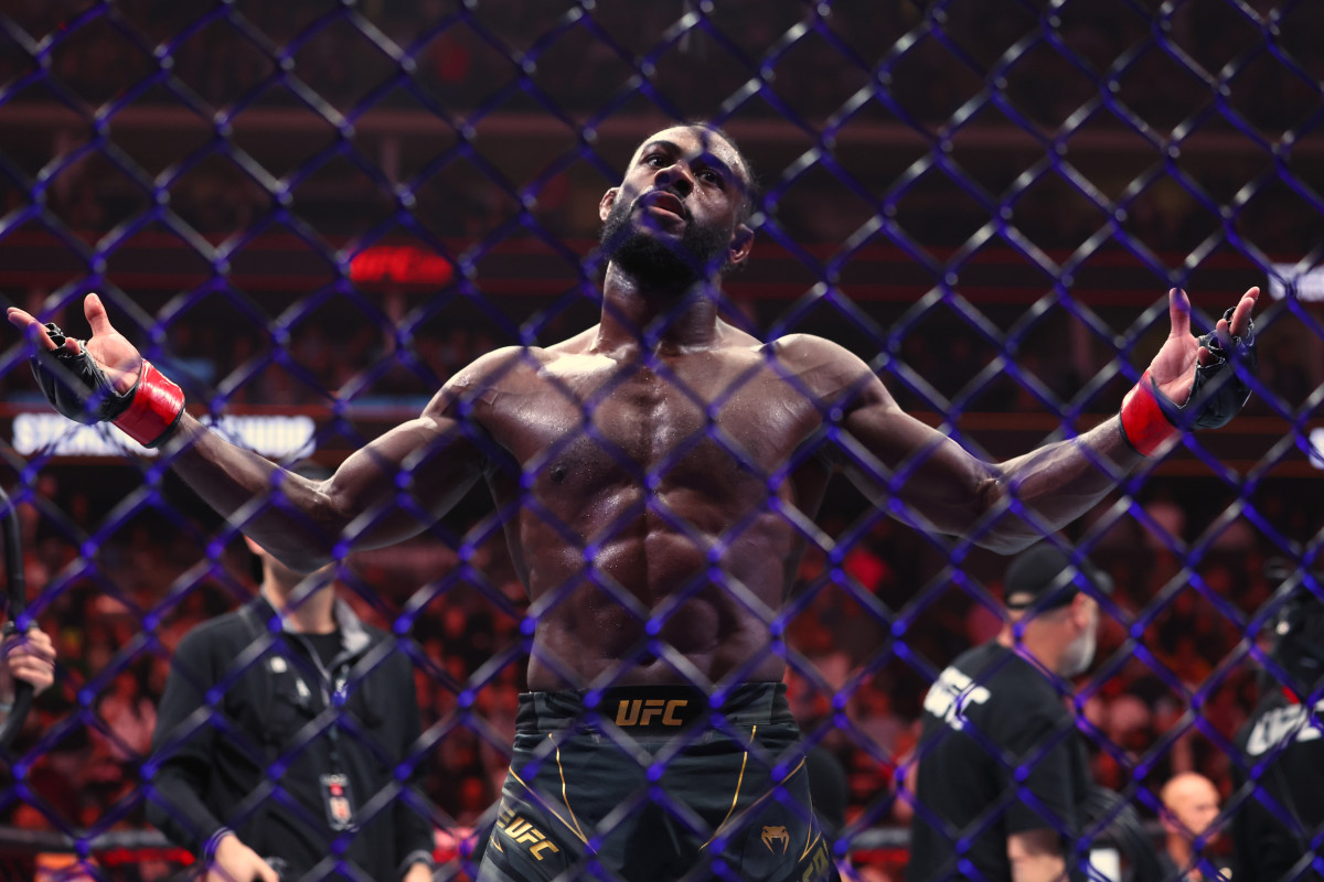 MMA DFS Picks for DraftKings - UFC 292 - 8/19/23 