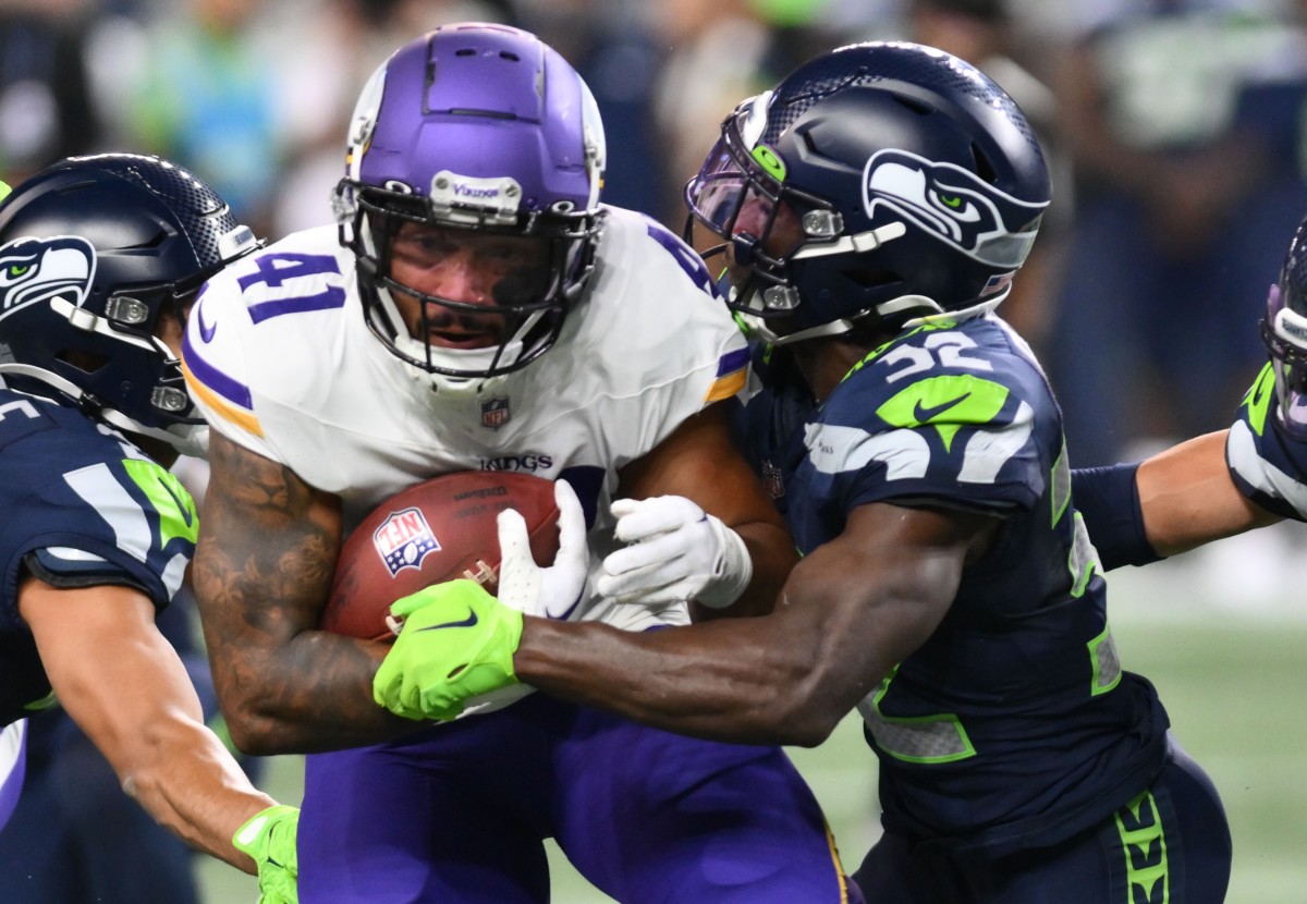 Seattle Seahawks vs. Dallas Cowboys Preseason: 6 Players to Watch - Sports  Illustrated Seattle Seahawks News, Analysis and More