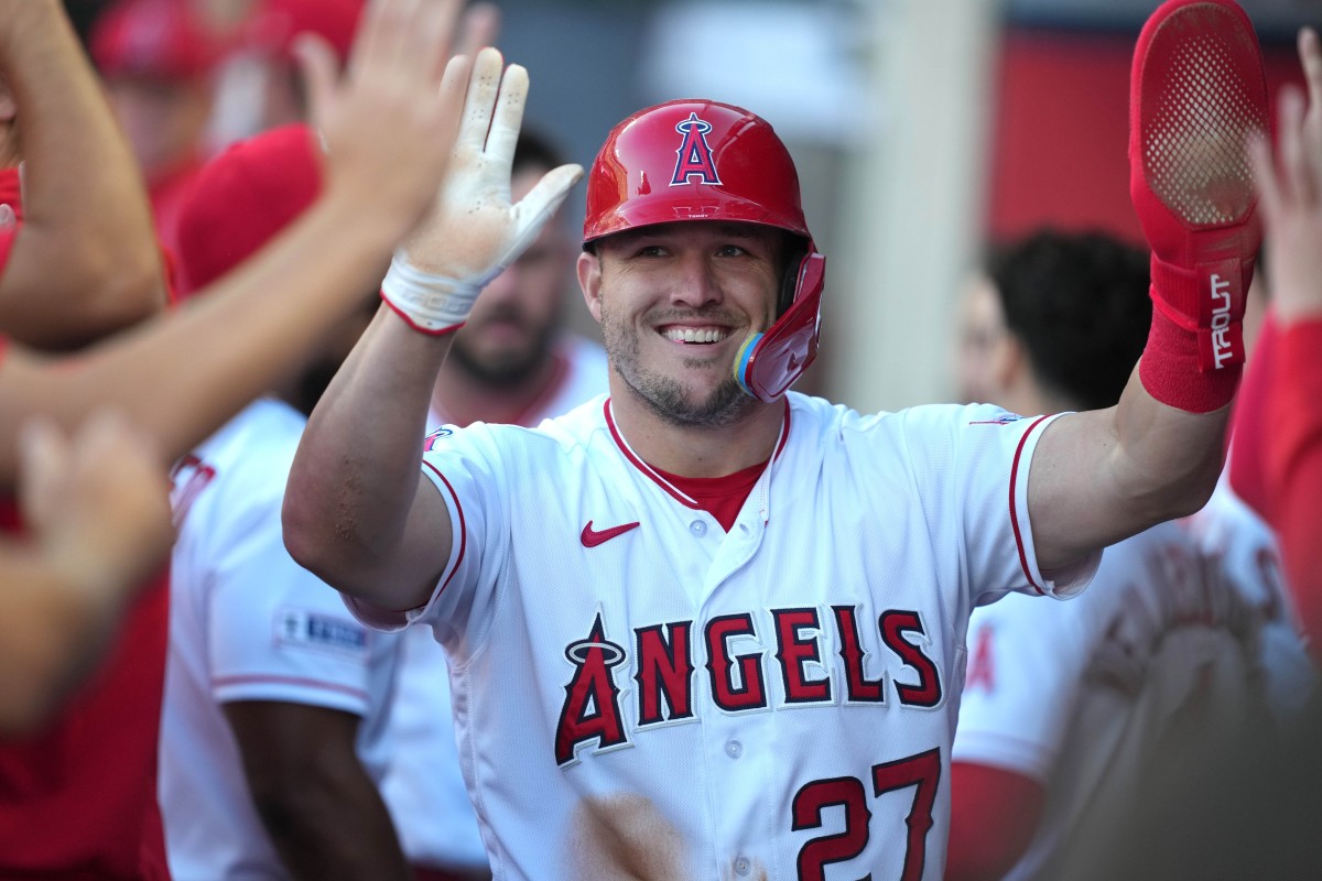 Angels notes: Mike Trout to have contract renewed - MLB Daily Dish