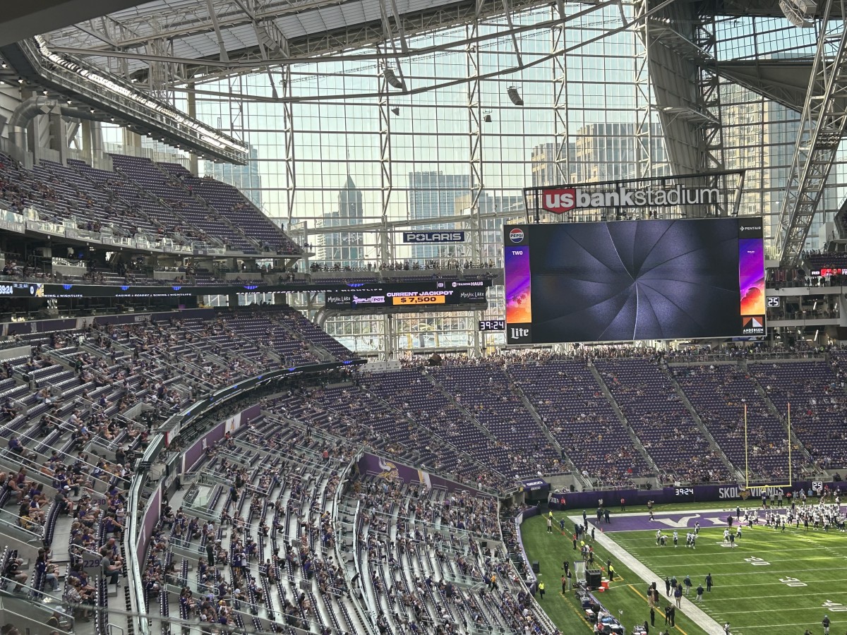 PHOTO GALLERY: Best Photos From Tennessee Titans' Preseason Game With Minnesota  Vikings - Sports Illustrated Tennessee Titans News, Analysis and More