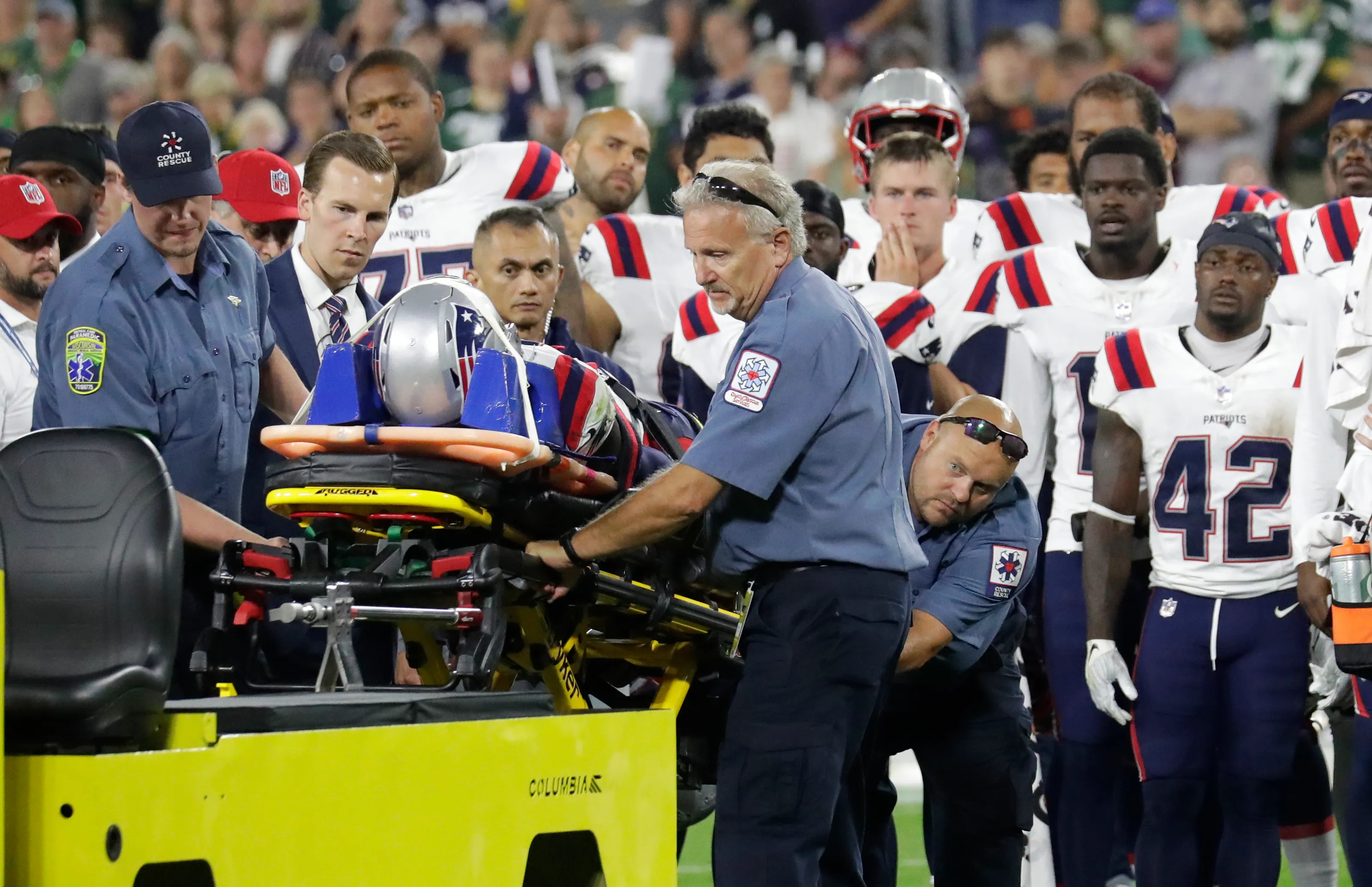 Patriots vs. Packers BREAKING Live: Game Ends, Isaiah Bolden Carted Off  Field; Damar Hamlin-Like Scare - Sports Illustrated New England Patriots  News, Analysis and More