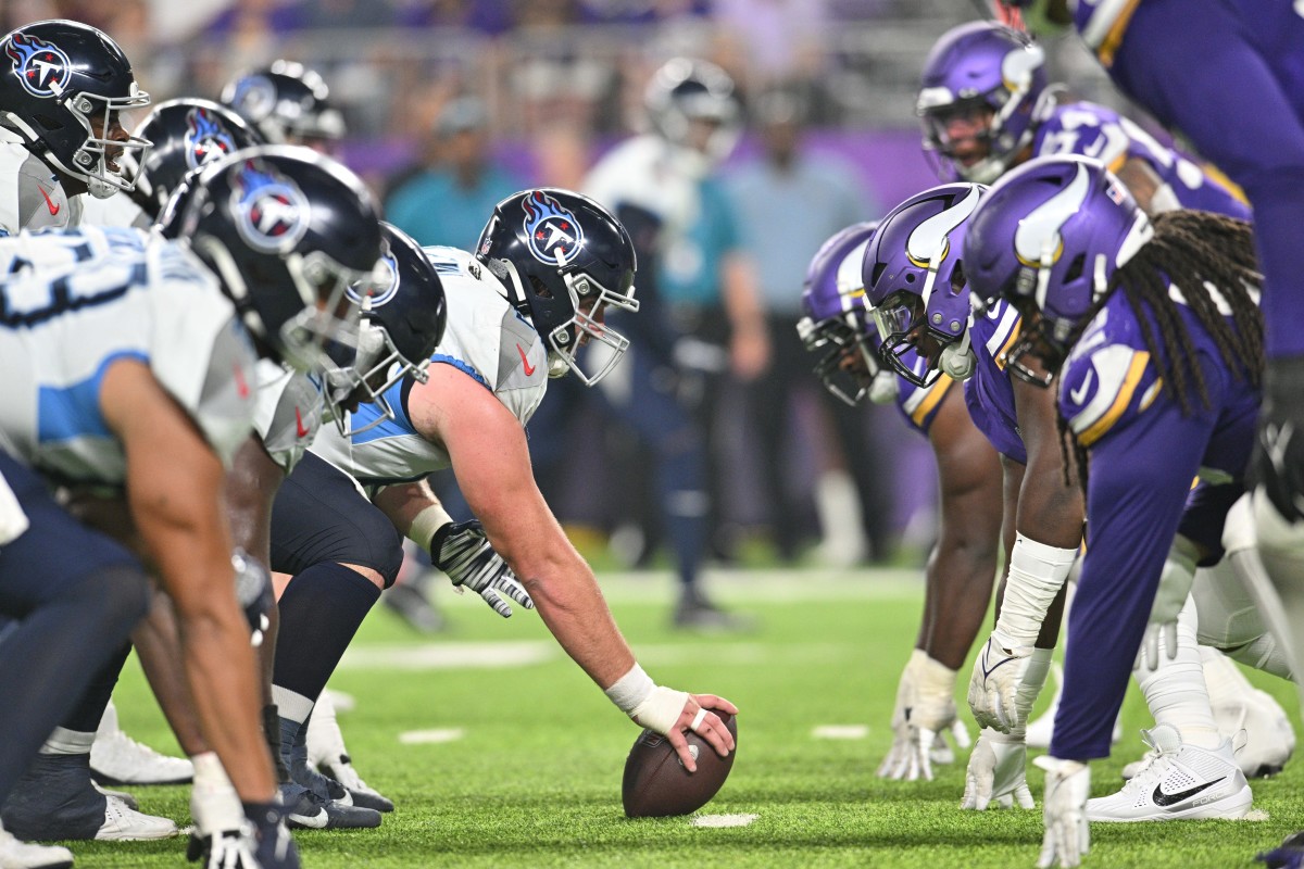 PHOTO GALLERY: Best Photos From Tennessee Titans' Preseason Game Against  New England Patriots - Sports Illustrated Tennessee Titans News, Analysis  and More