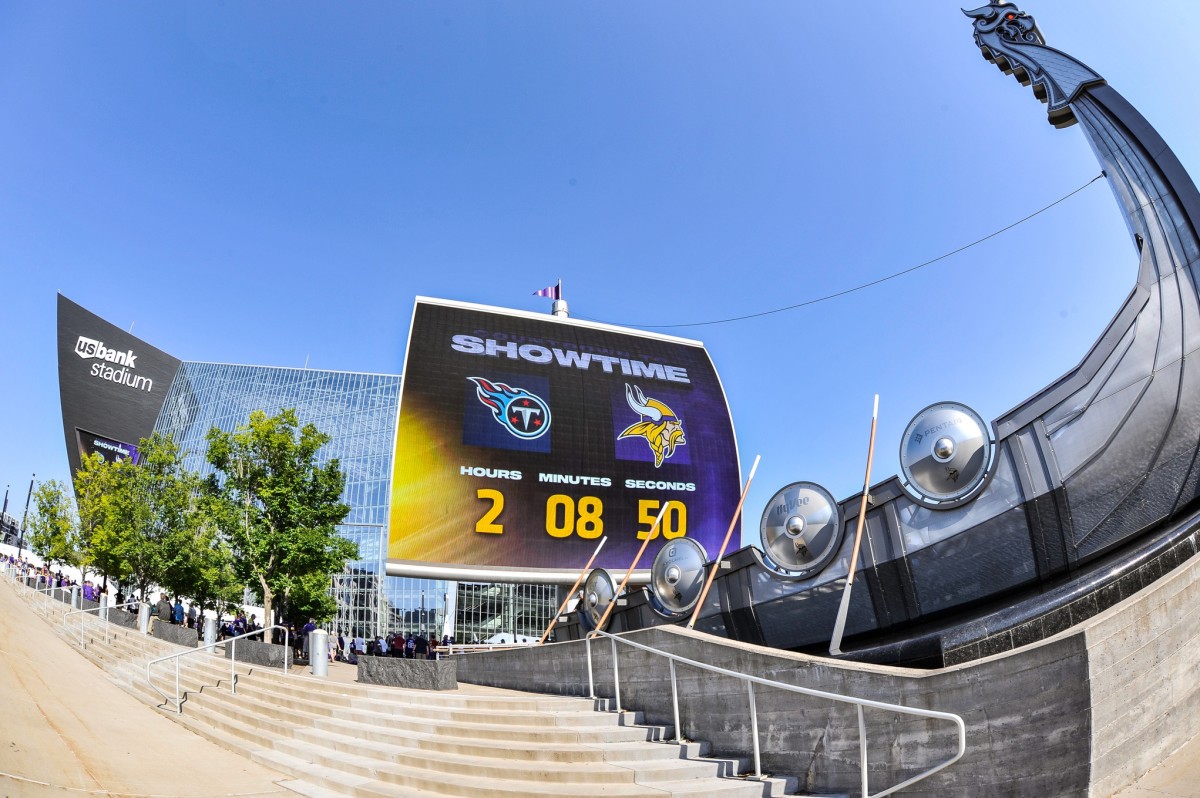 Game Photos: Vikings-Titans