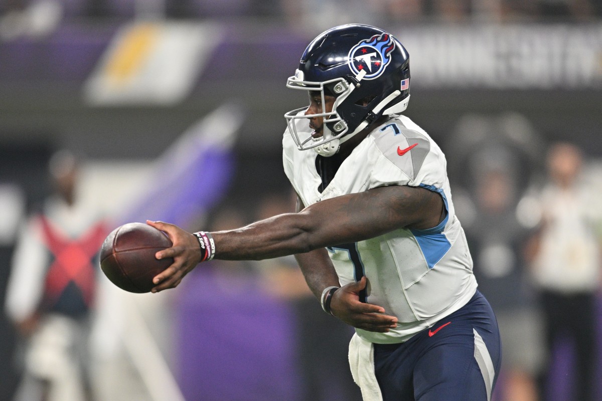 PHOTO GALLERY: Best Photos From Tennessee Titans' Preseason Game