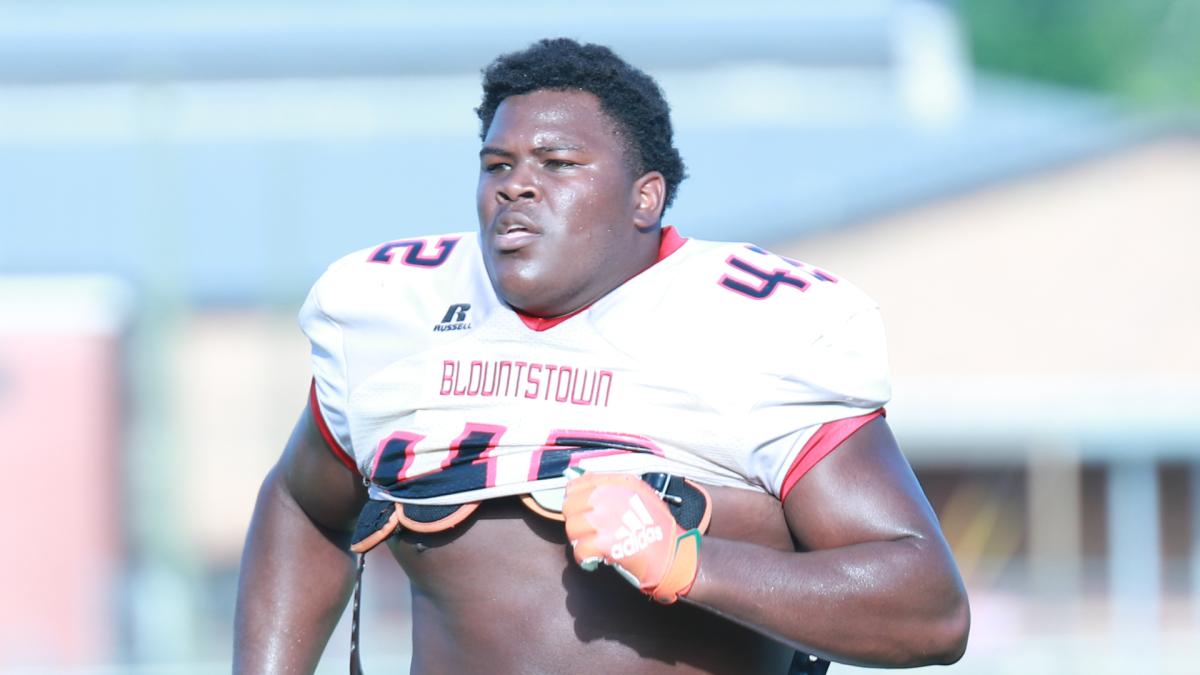 Miami Hurricanes Defensive Tackle Commitment Artavius Jones Is a Special  Talent - All Hurricanes on Sports Illustrated: News, Analysis, and More