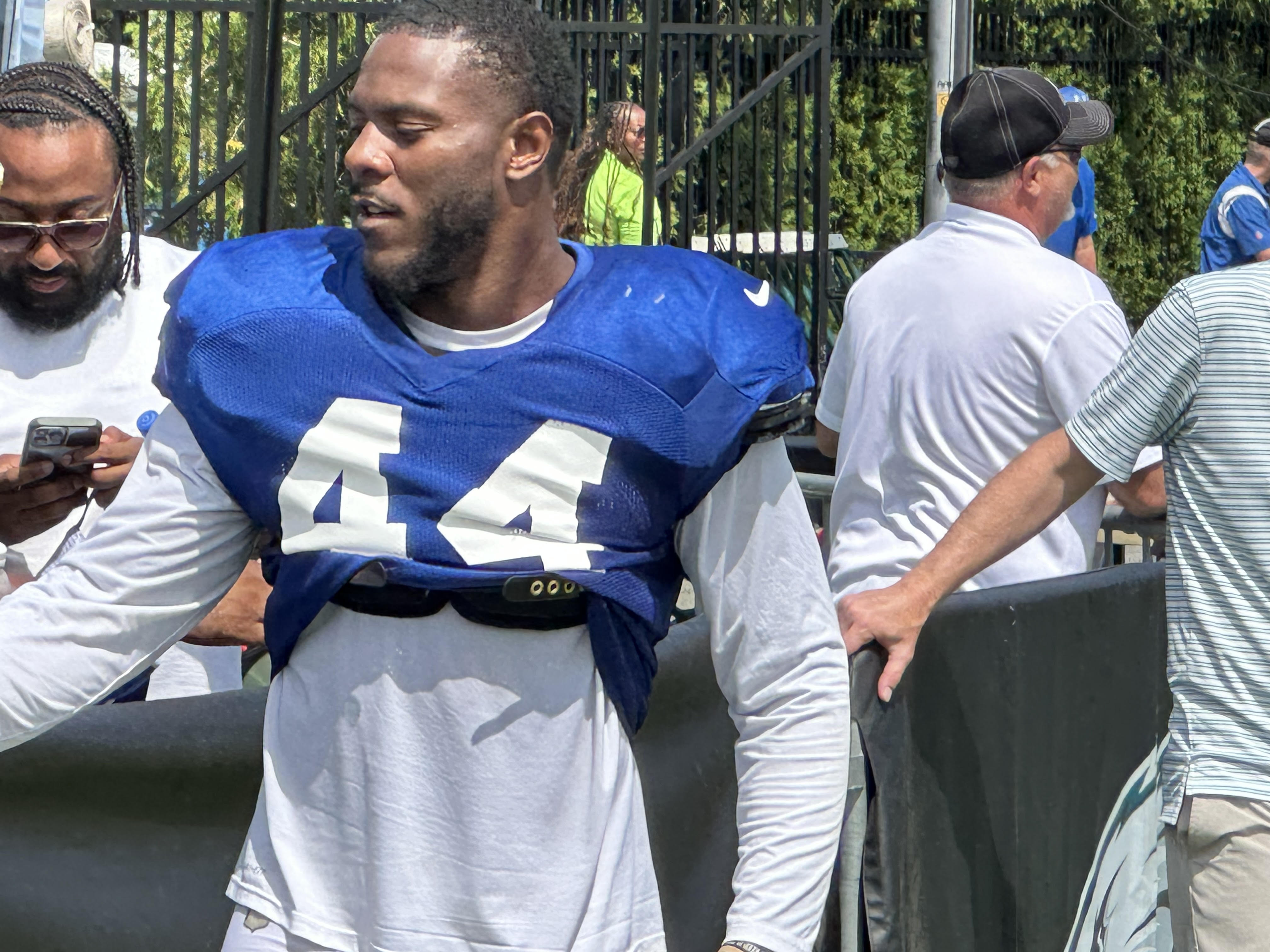 Eagles, Colts 'bench clearing' brawl ends joint practice early