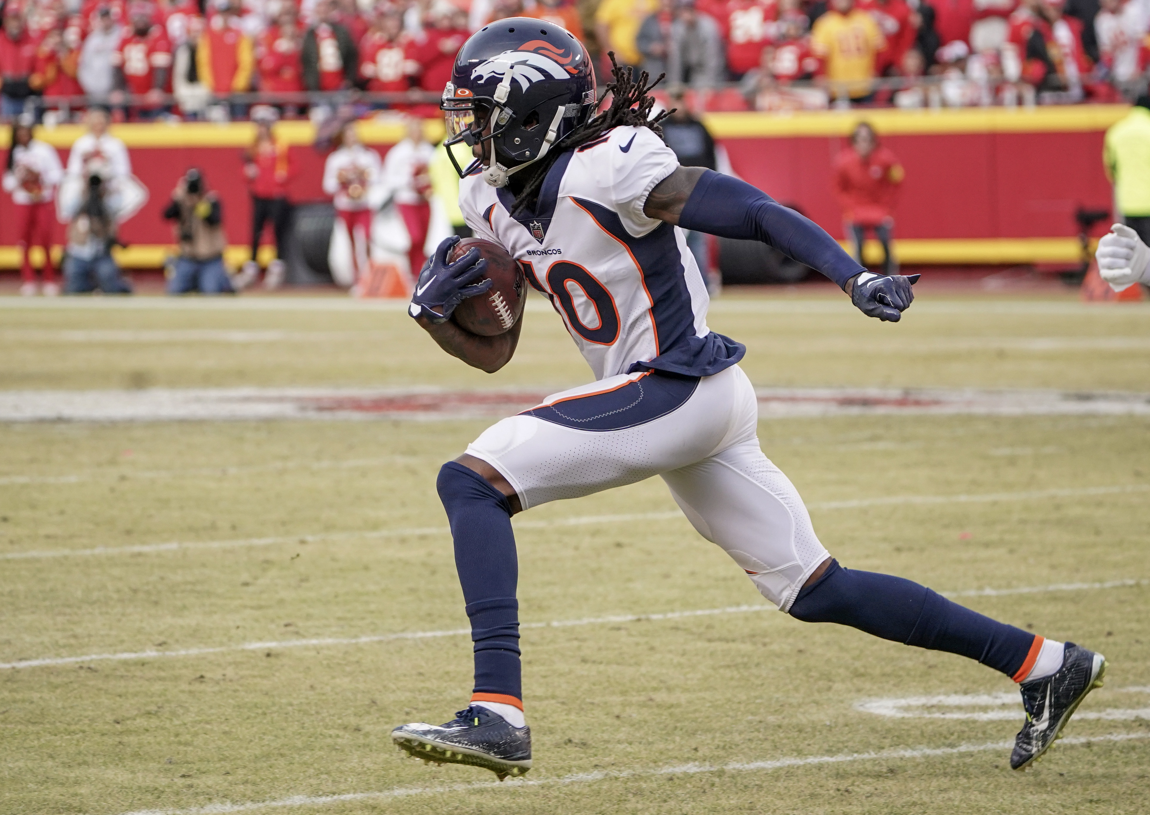 NFL Network's Ian Rapoport: Denver Broncos wide receiver Jerry Jeudy's  stats for Week 1 'in doubt' after hamstring injury at practice