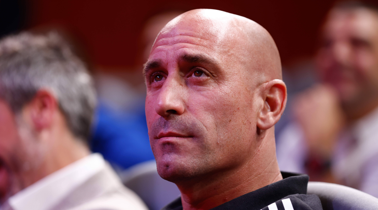 Rubiales resigns after kiss scandal at World Cup