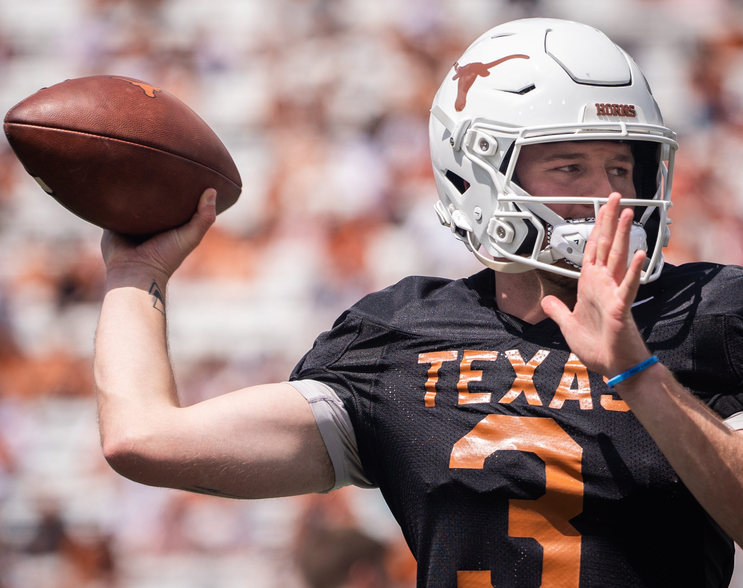 2024 NFL draft: ESPN mock draft sends Texas QB to the Commanders