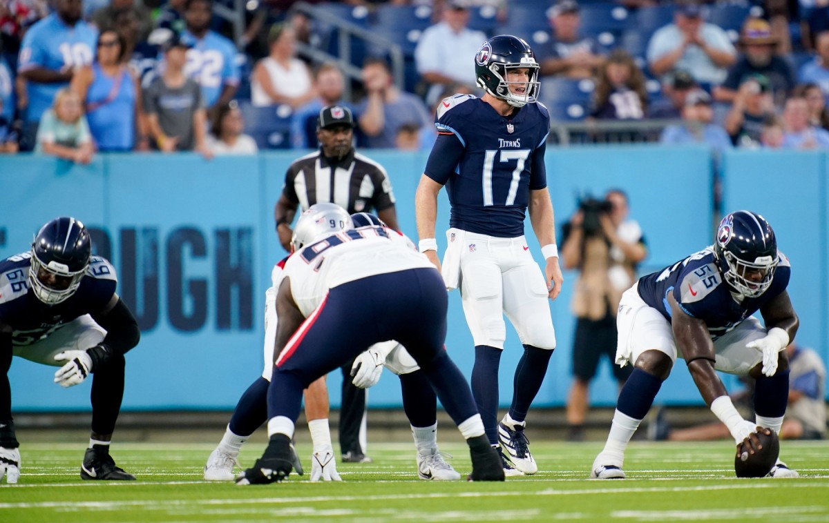 PHOTO GALLERY: Best Photos From Tennessee Titans' Preseason Game Against  New England Patriots - Sports Illustrated Tennessee Titans News, Analysis  and More