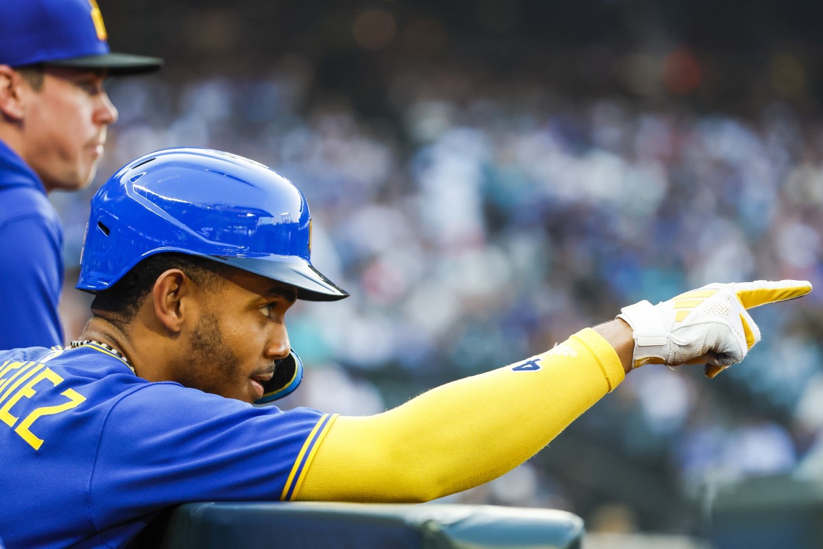 Dodgers vs Mariners: Epic Uniforms for the home team